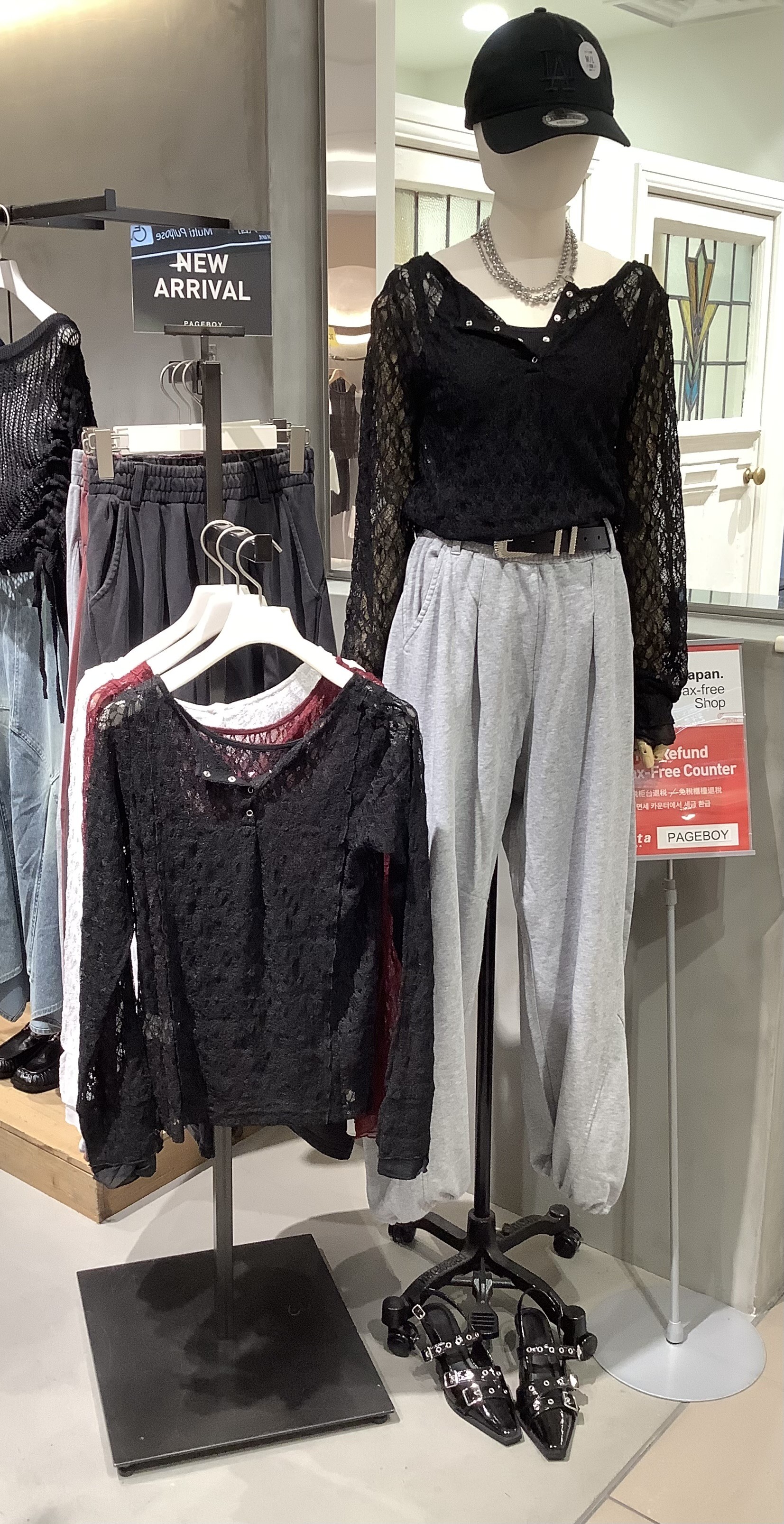 レーストップス♥️🤍🖤