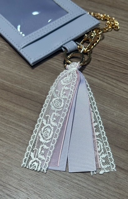 〘推し活にもおすすめ〙パスケース