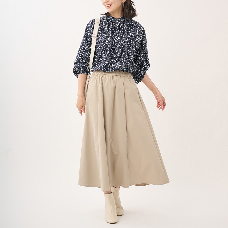 体型カバーも叶う上品Aラインスカート【すごナノ撥水】タフタフレアスカート
