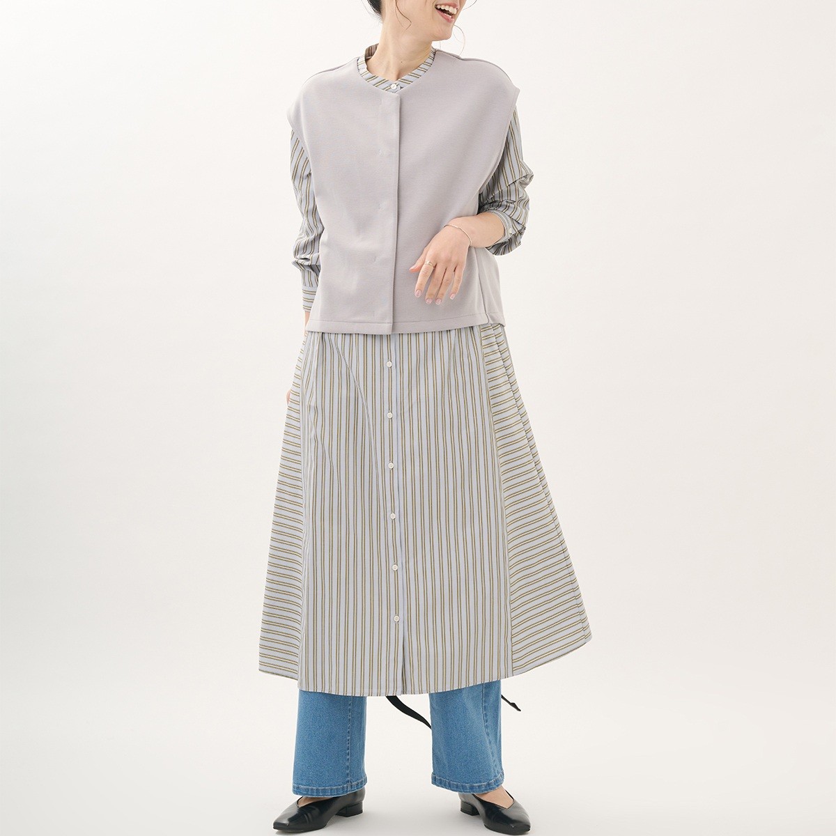 【着回し万能】1枚で、羽織りで。ストライプシャツワンピース