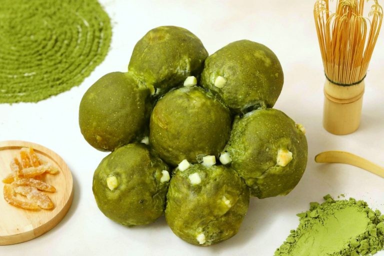 【森半とのコラボ再び!】『京生ちぎりパン~宇治の一番茶~』をはじめとしたコラボ限定商品を5月1日より新発売いたします。