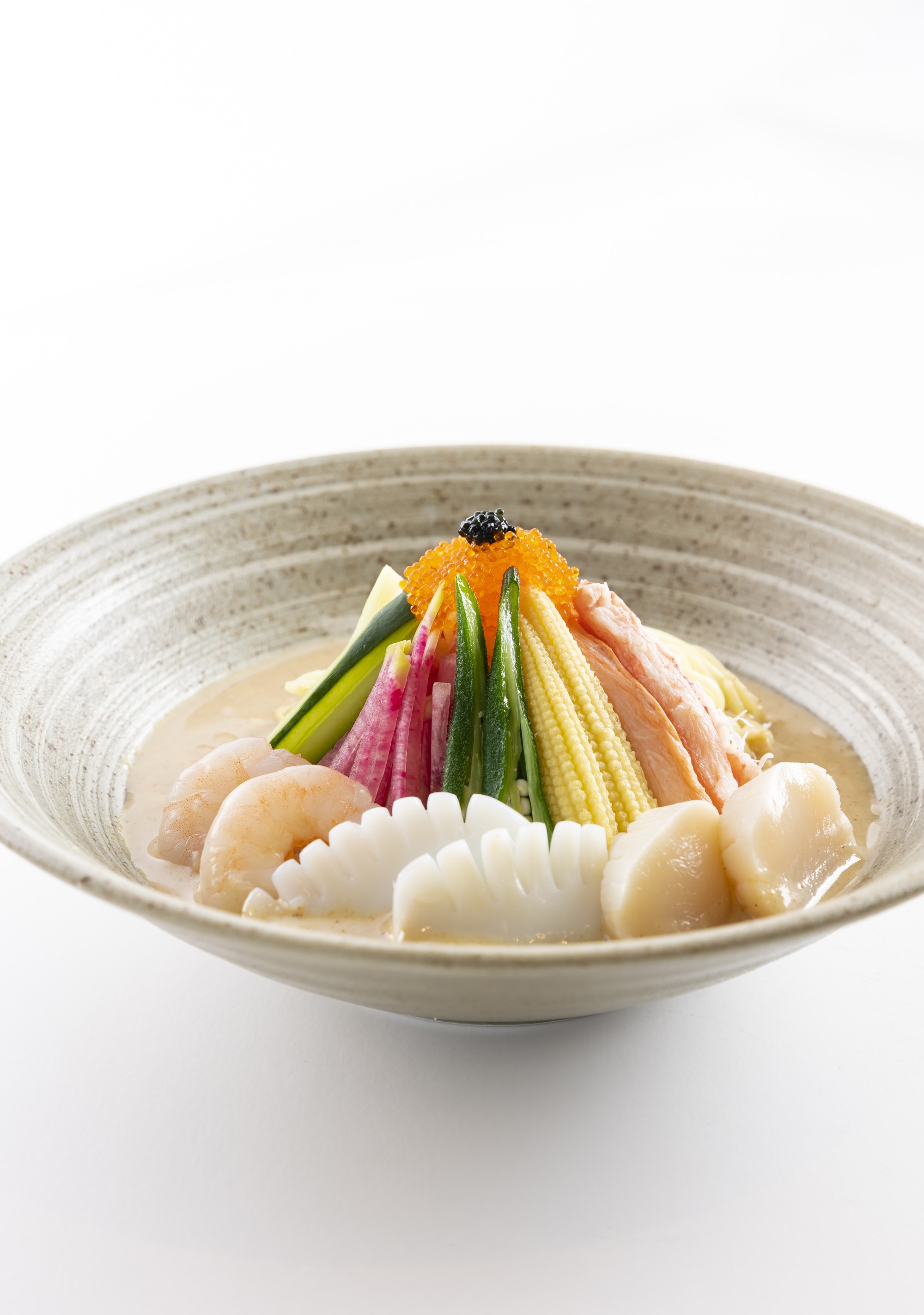 残暑続く！糀・海鮮胡麻冷麺！
