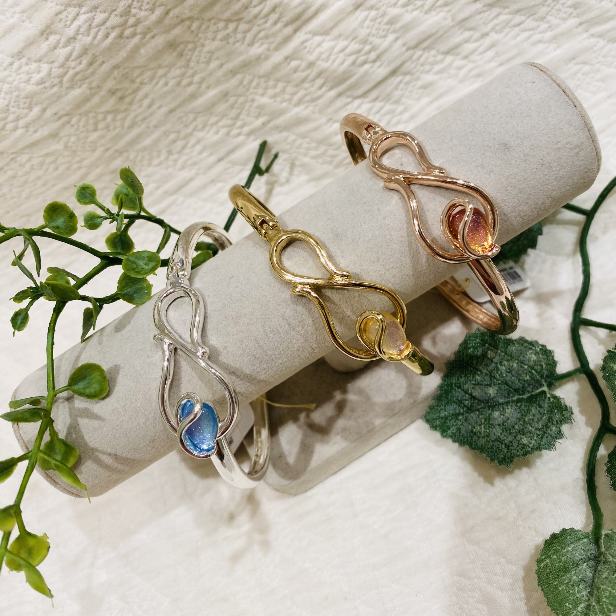 「再入荷✨」カラーバングル🌻