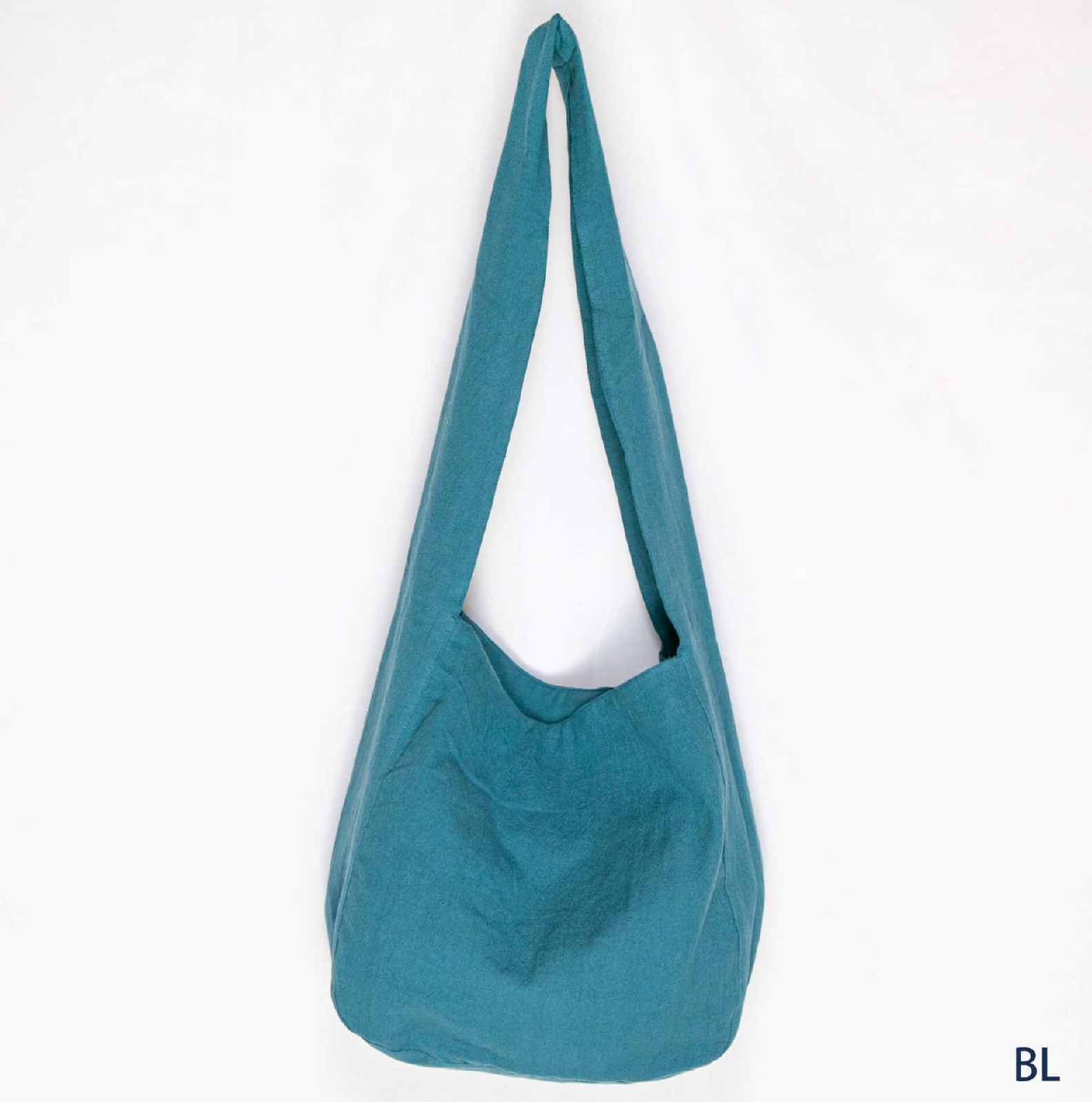 好きなカラーでお出かけを楽しく！『ウォッシュドコットンショルダーバッグ』