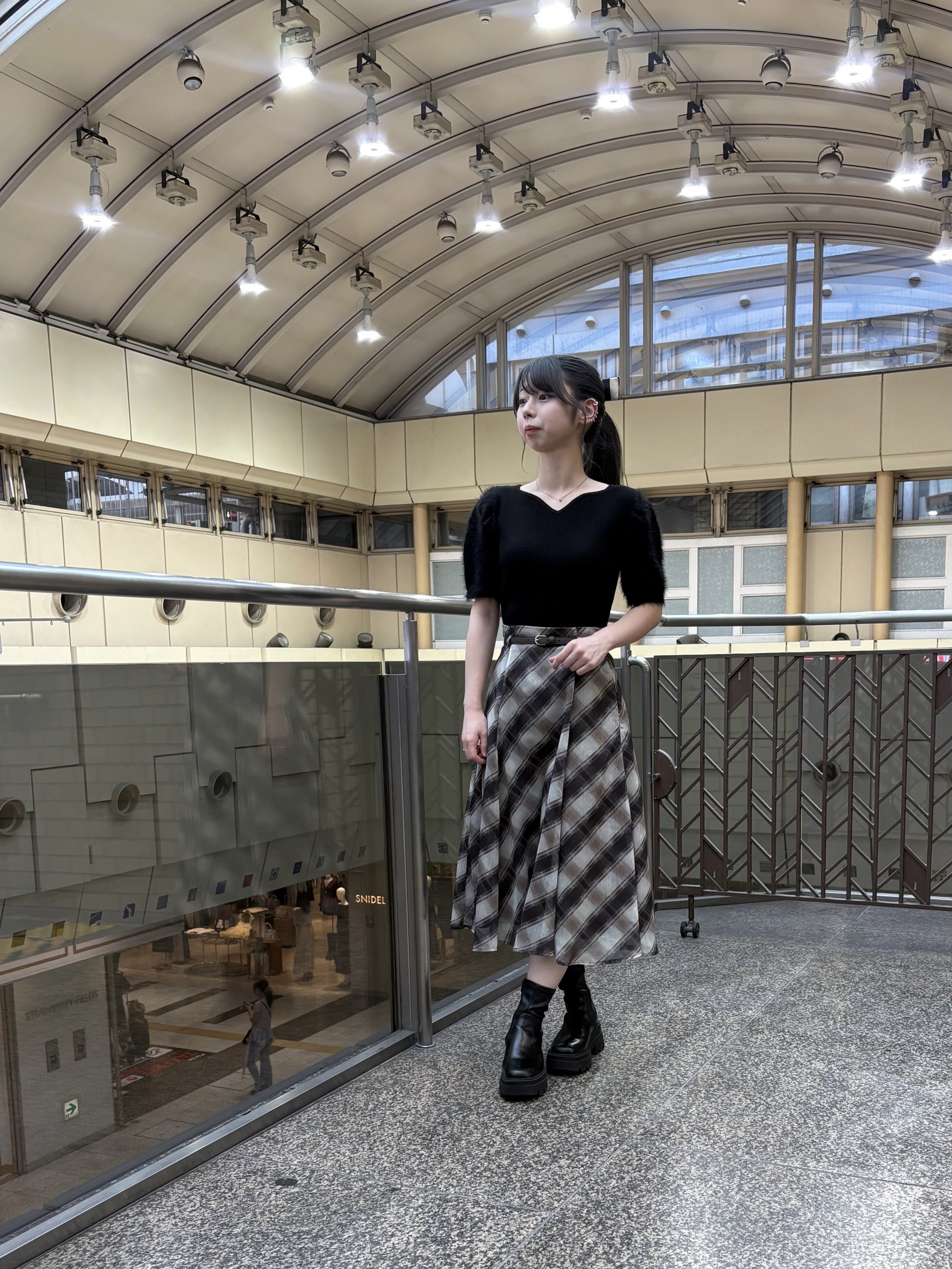 秋ムードを軽やかに纏う🍂チェック柄シアースカート