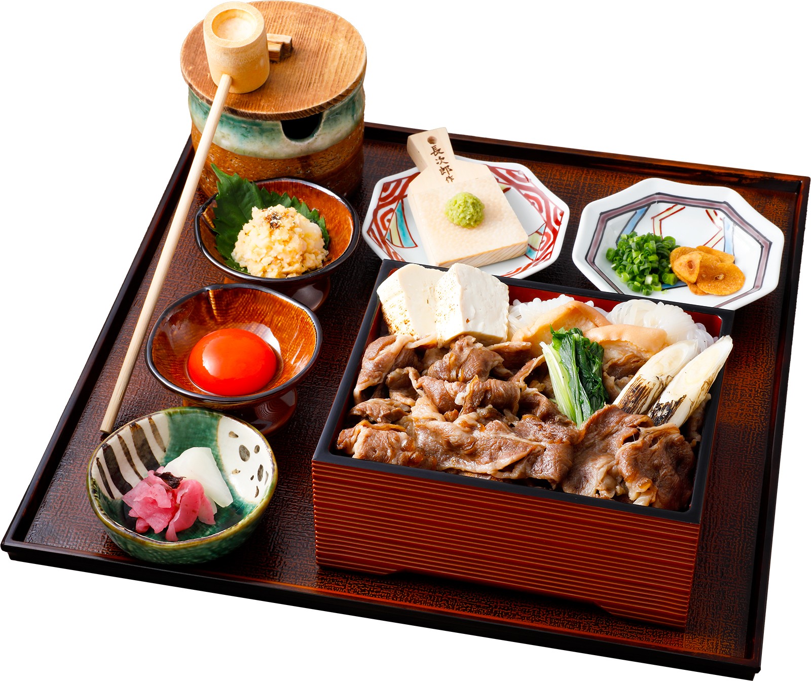 🥢 和牛×濃厚卵黄＝極上すきやき重🥢