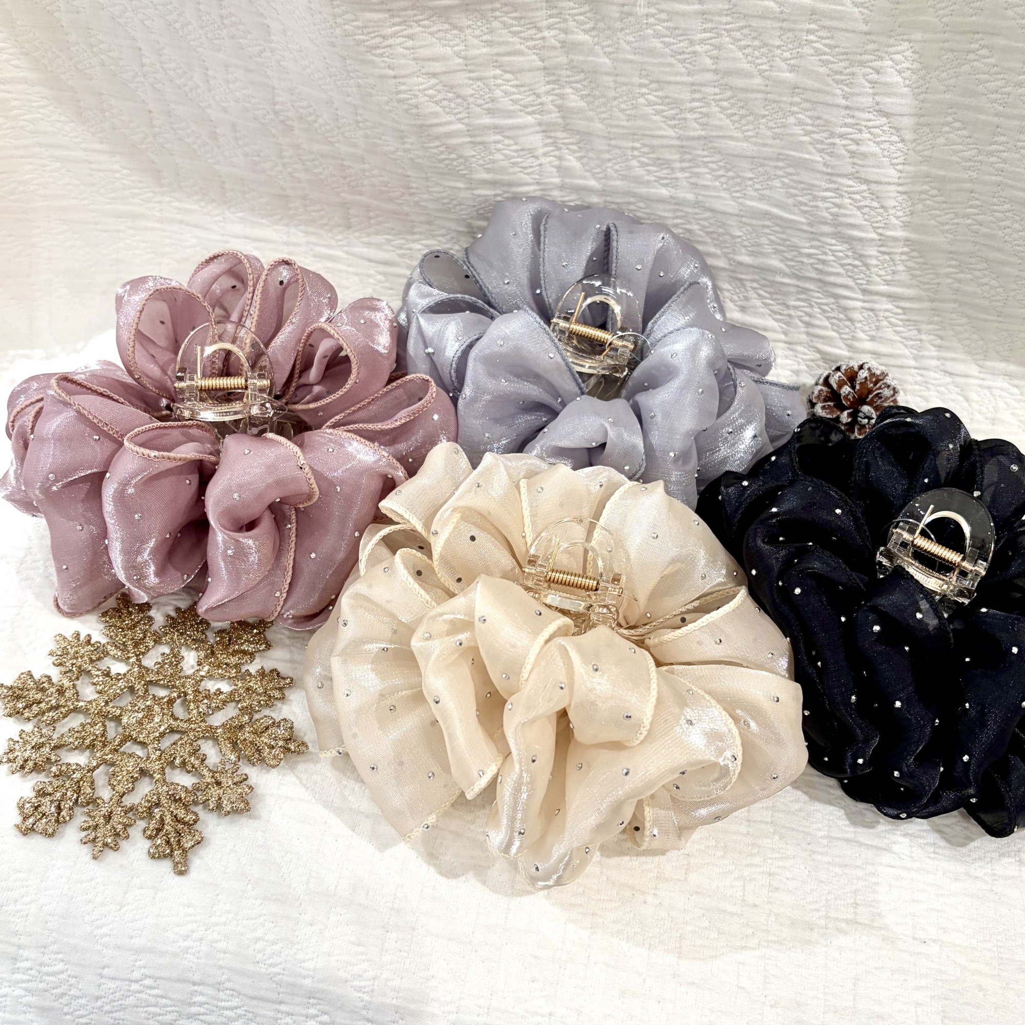 新作アイテム✨サテンスタッズフリルバンス