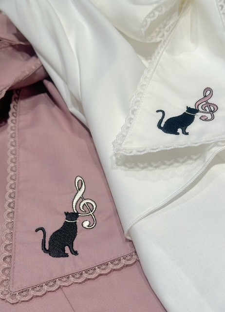 新作猫モチーフコーデ