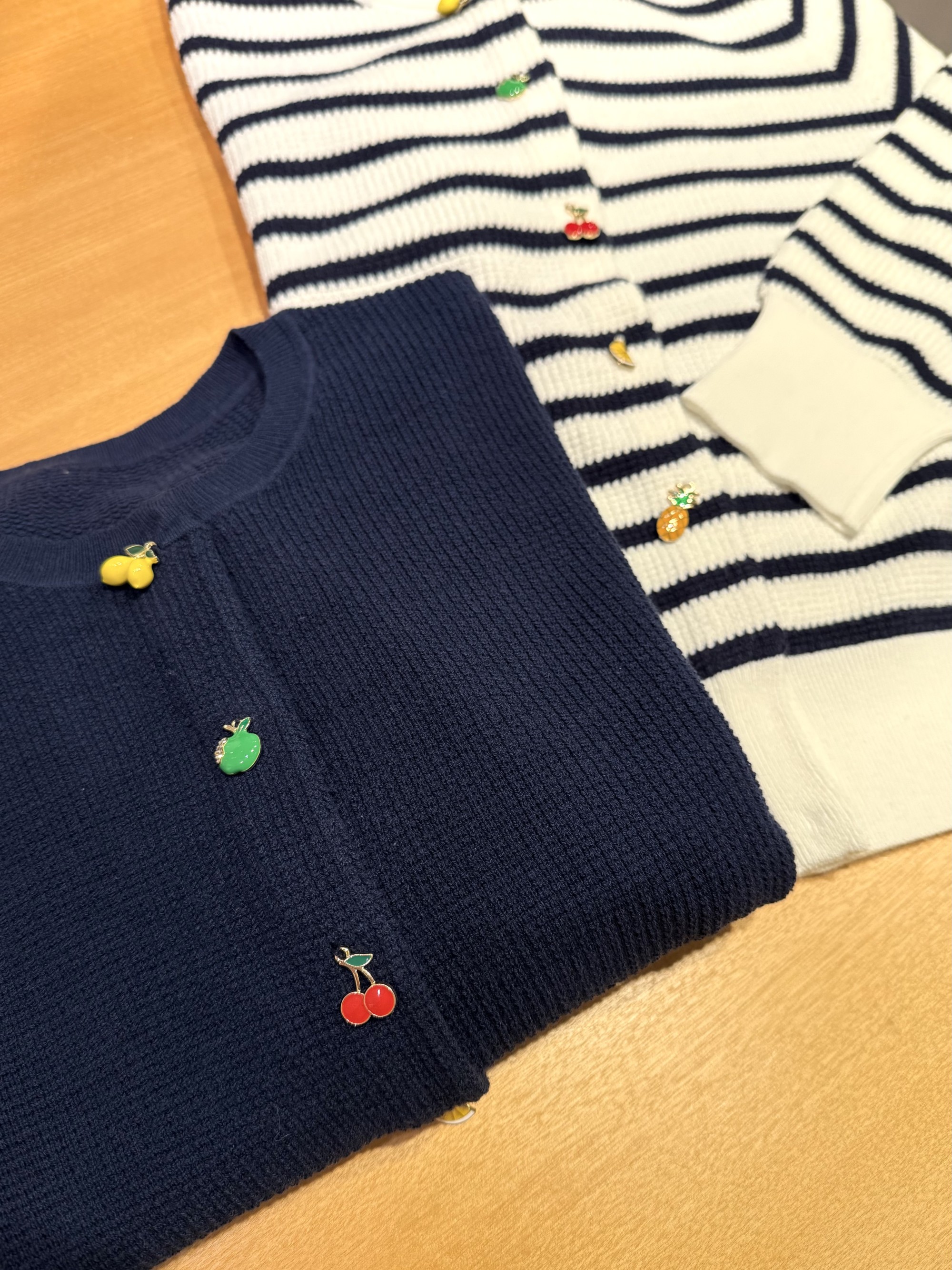 フルーツアソートニットカーディガン