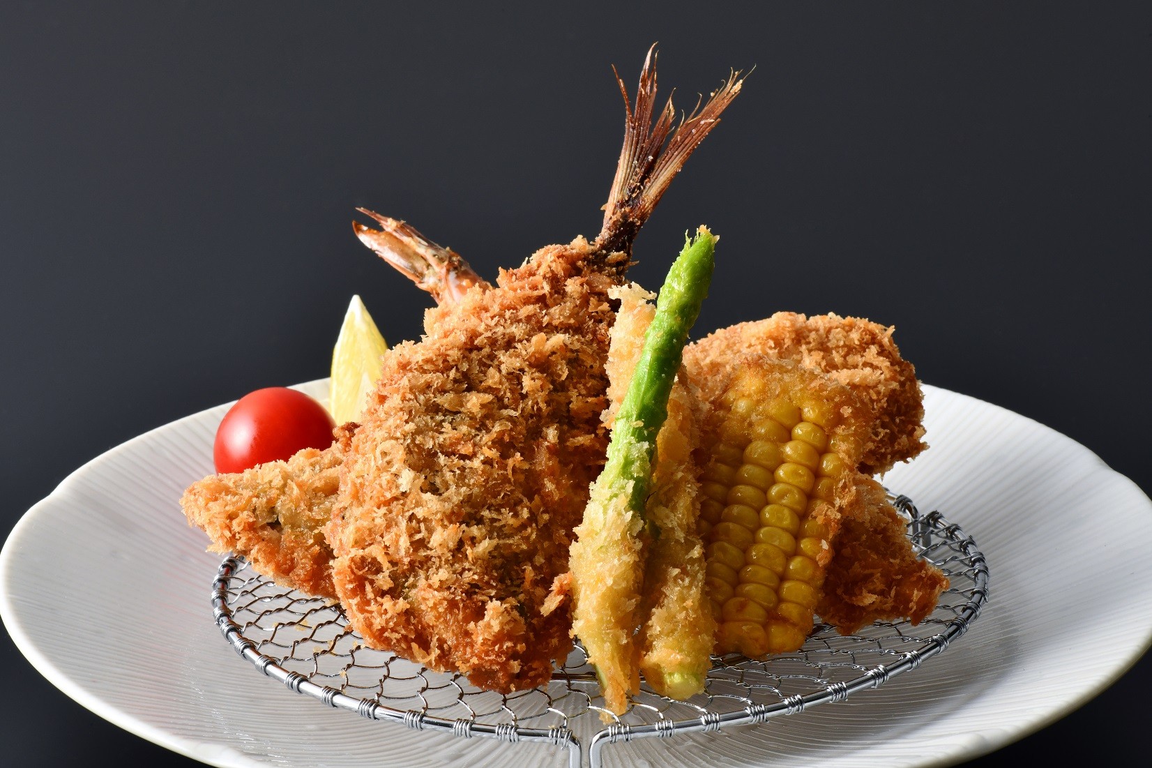 期間限定！梅しそあじフライ盛合せ膳　好評販売中！