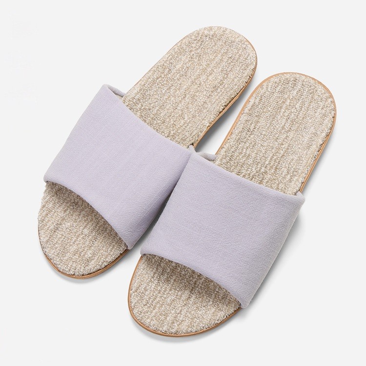 お風呂上がりにもおすすめ。さっぱり履けるスリッパ