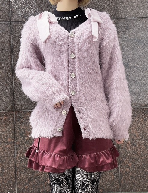 オーバーサイズであざとカワイイカーディガン