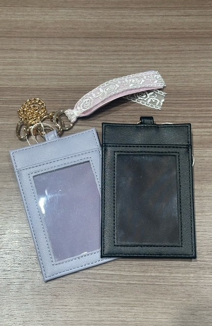 〘推し活にもおすすめ〙パスケース