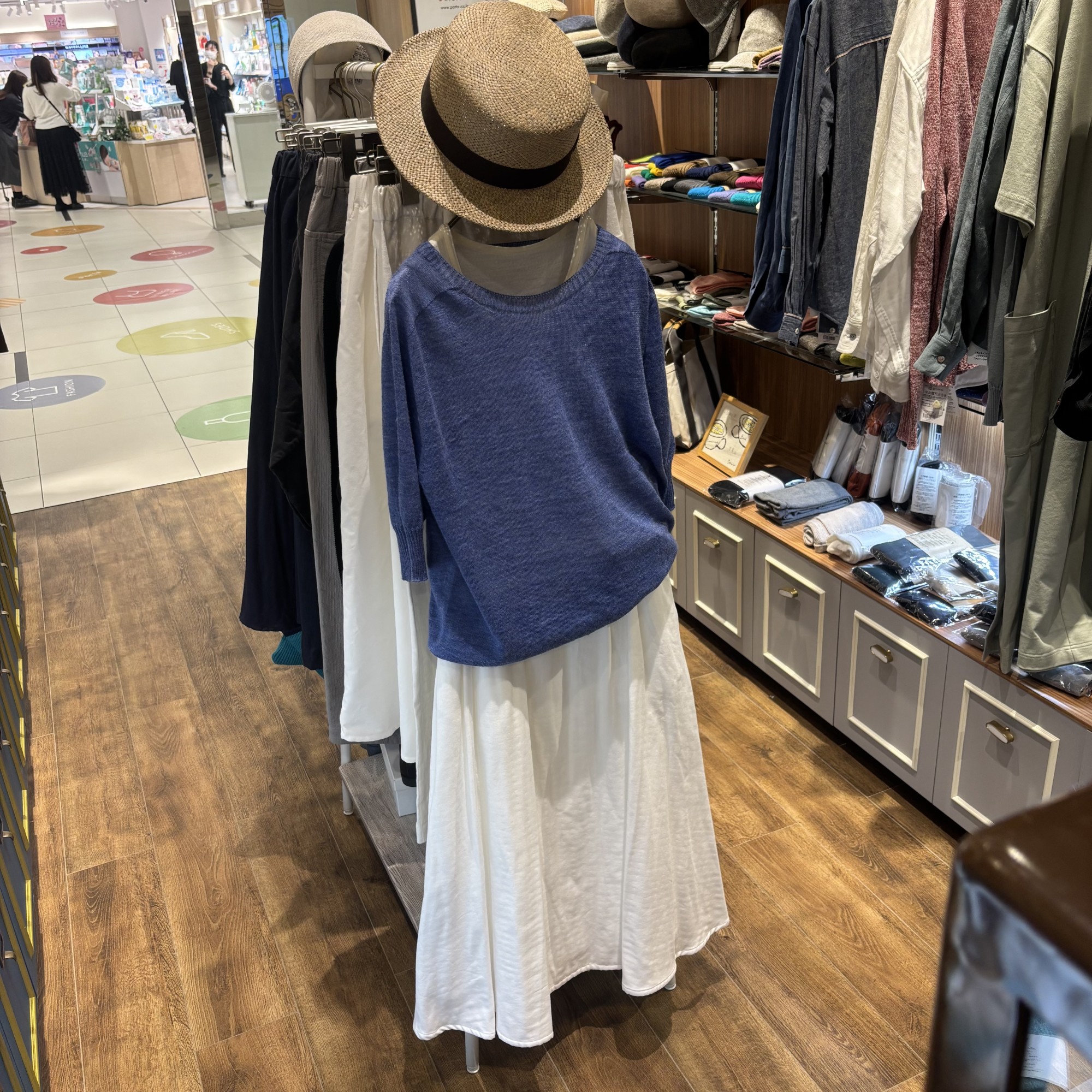 リネンシャワー半袖クルーネックニットプルオーバー