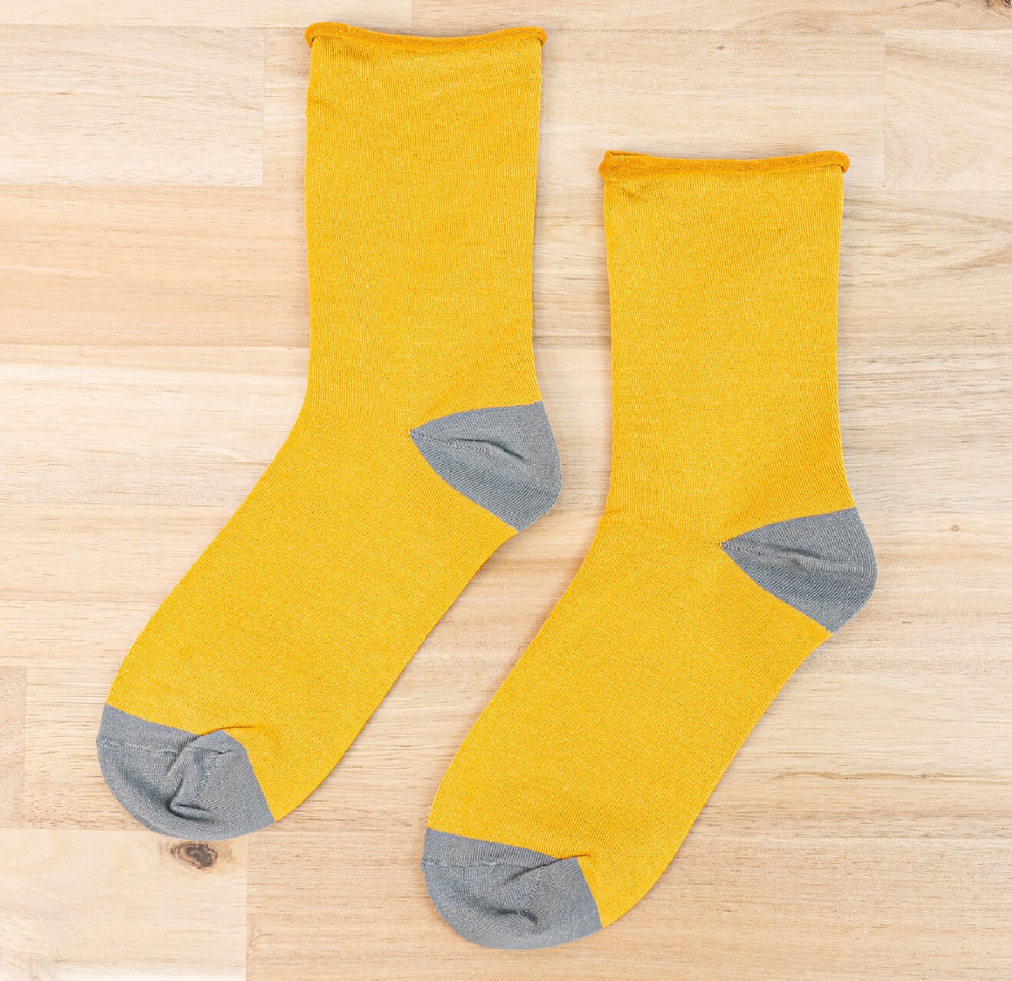 バイカラーに釘付け!『エジプトコットンプレーンソックス』