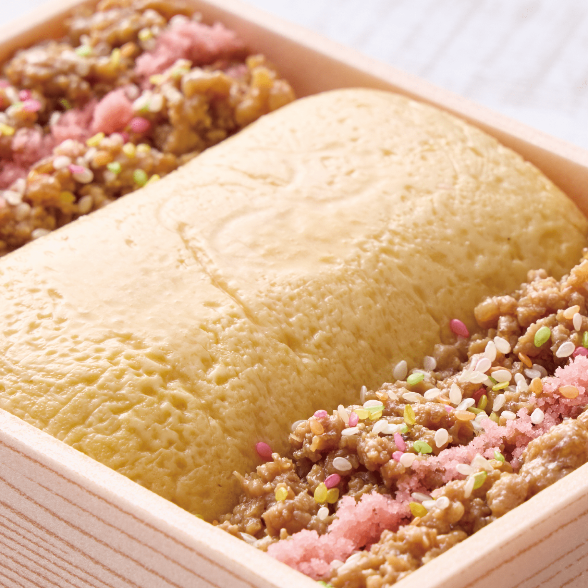 【だしまき鶏そぼろ弁当】1,328 円(税込)