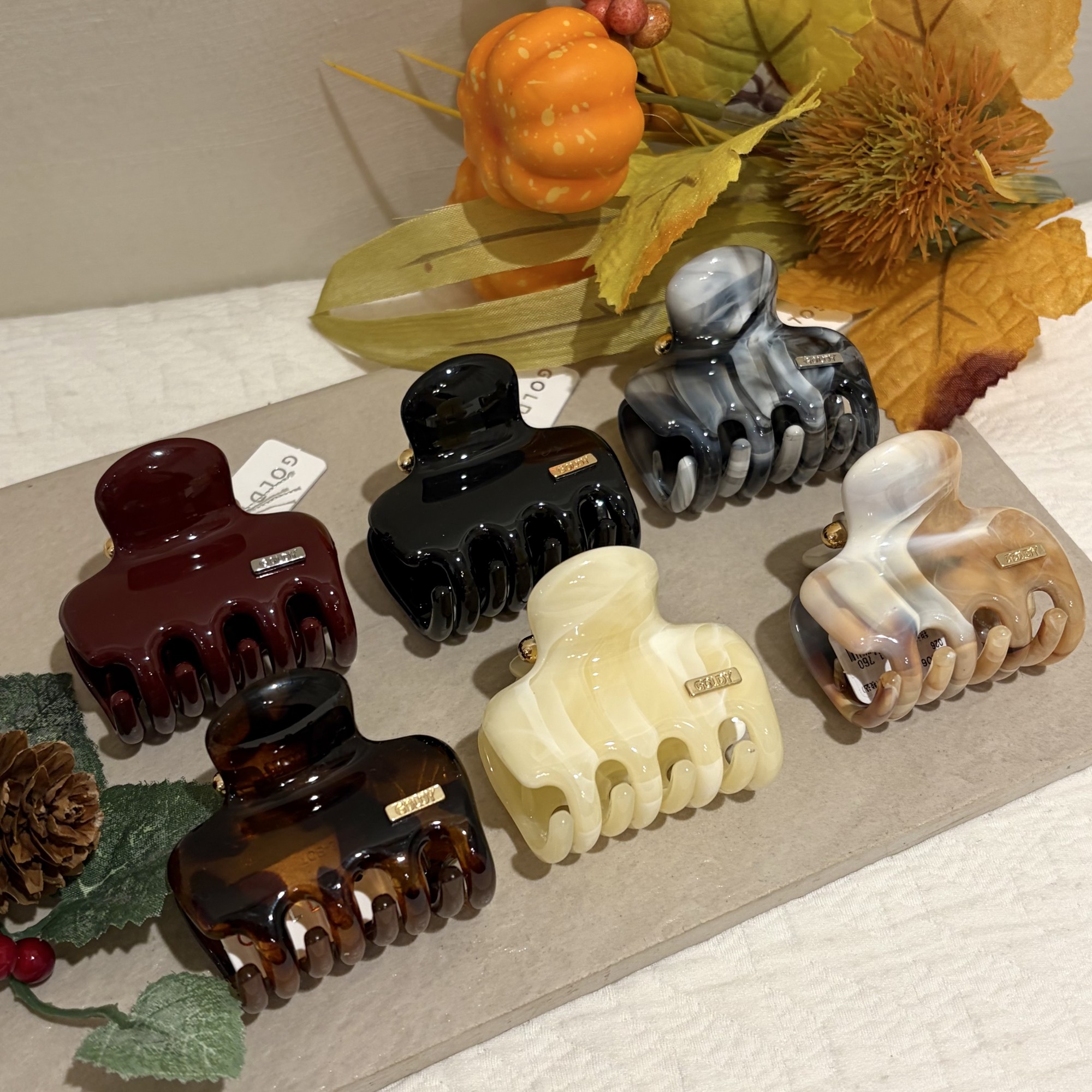 New✨GOLDY✨バンスクリップ🩶🥀✨