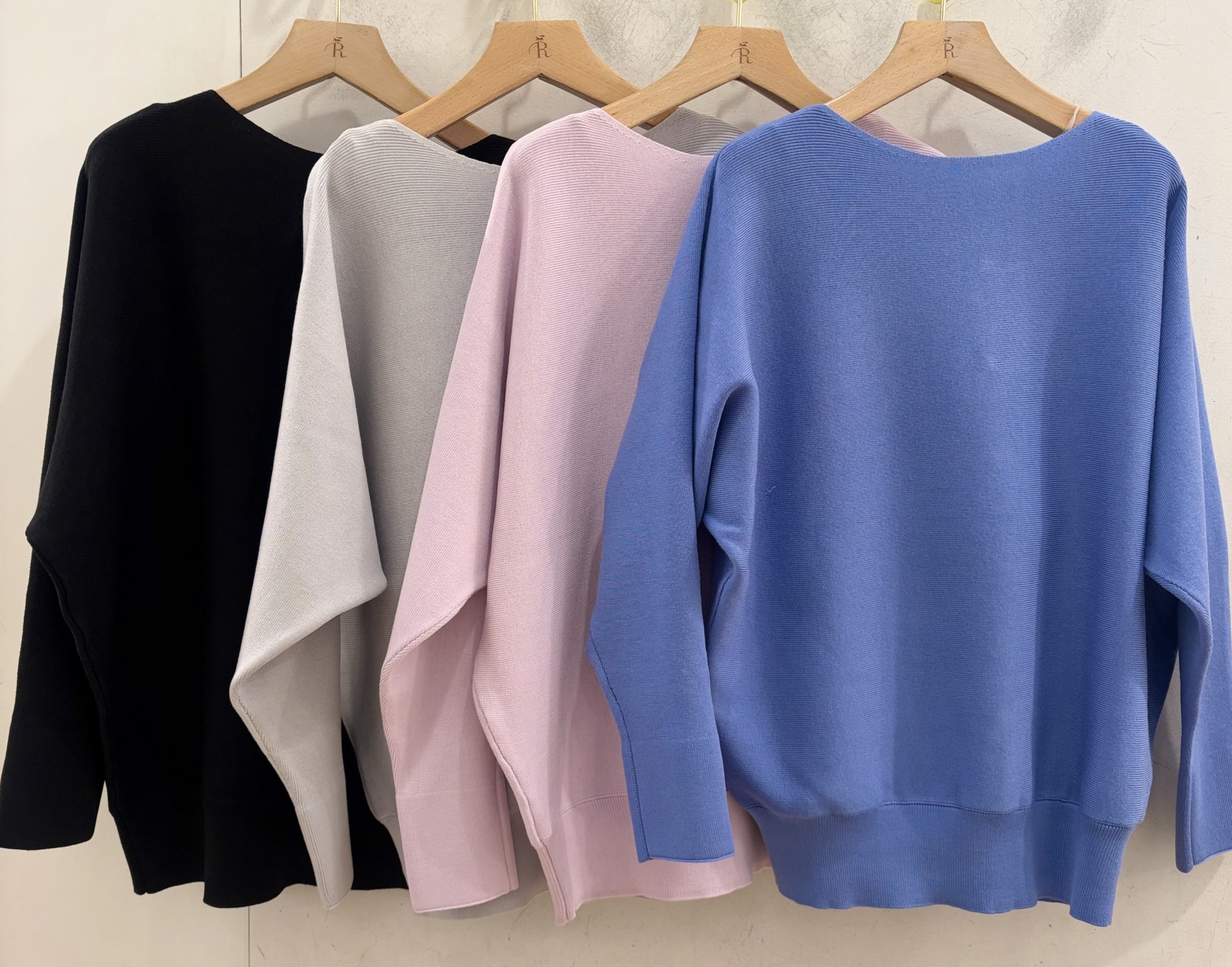 【前後2WAY!上品でフェミニン】ドルマントップス