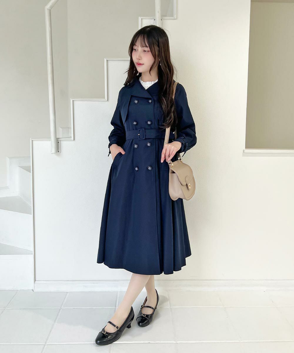撥水機能を施した、実用性の高いトレンチコート🎀