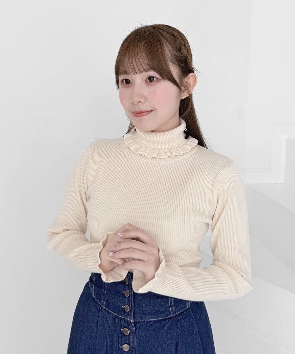 ベーシックなアイテムだからこそのこだわりが沢山詰まったタートルニット❄️