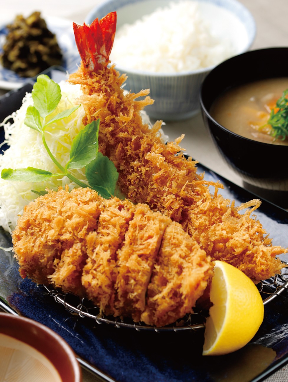 【大海老かつと平田牧場三元豚(山形県産)ヒレかつ80g】￥2,700（税込）
