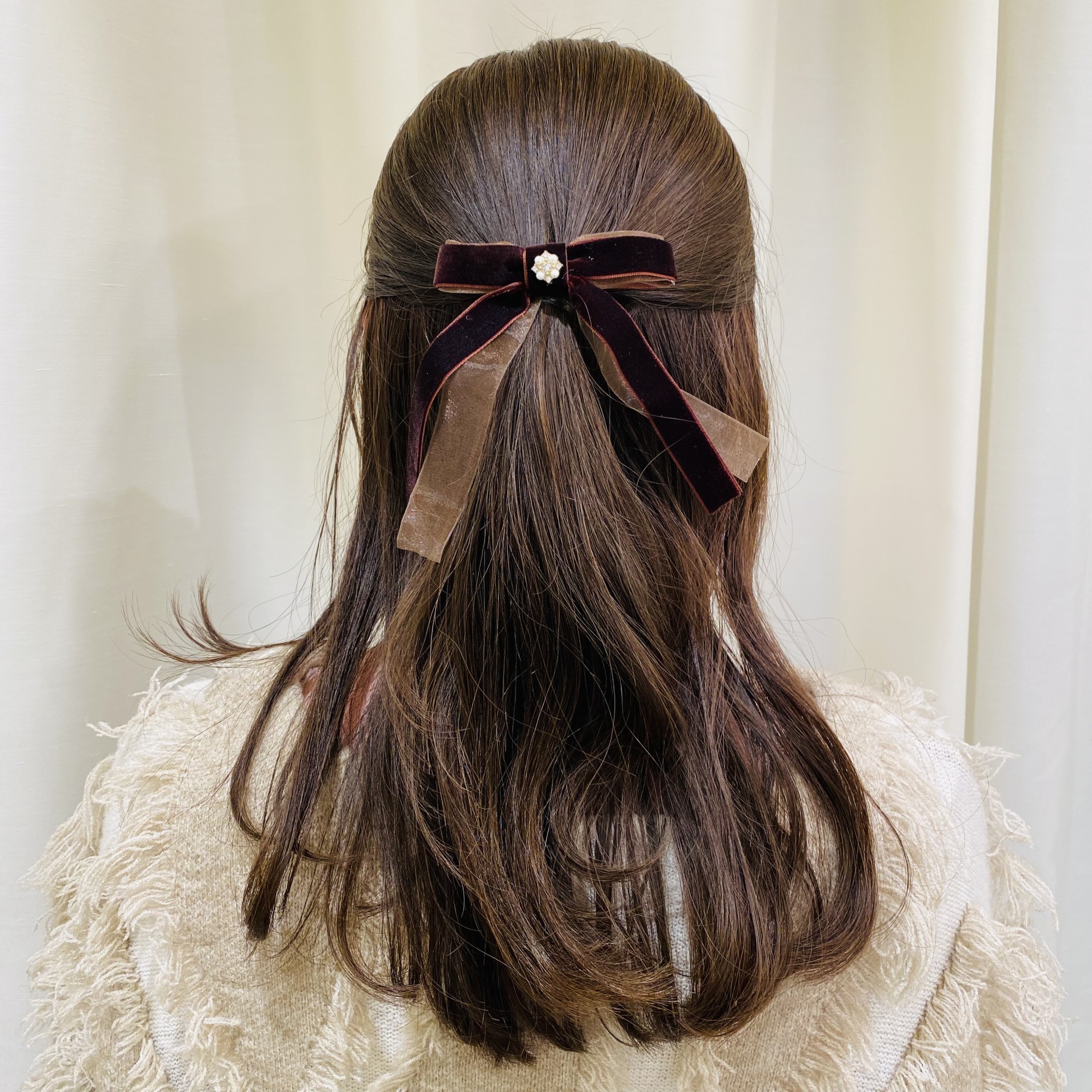 新作アイテム🌟ビジューリボンフックポニー✨