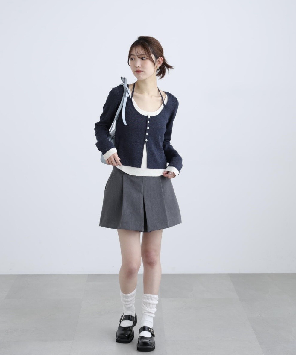 大好評！ラメ入りトップス✨