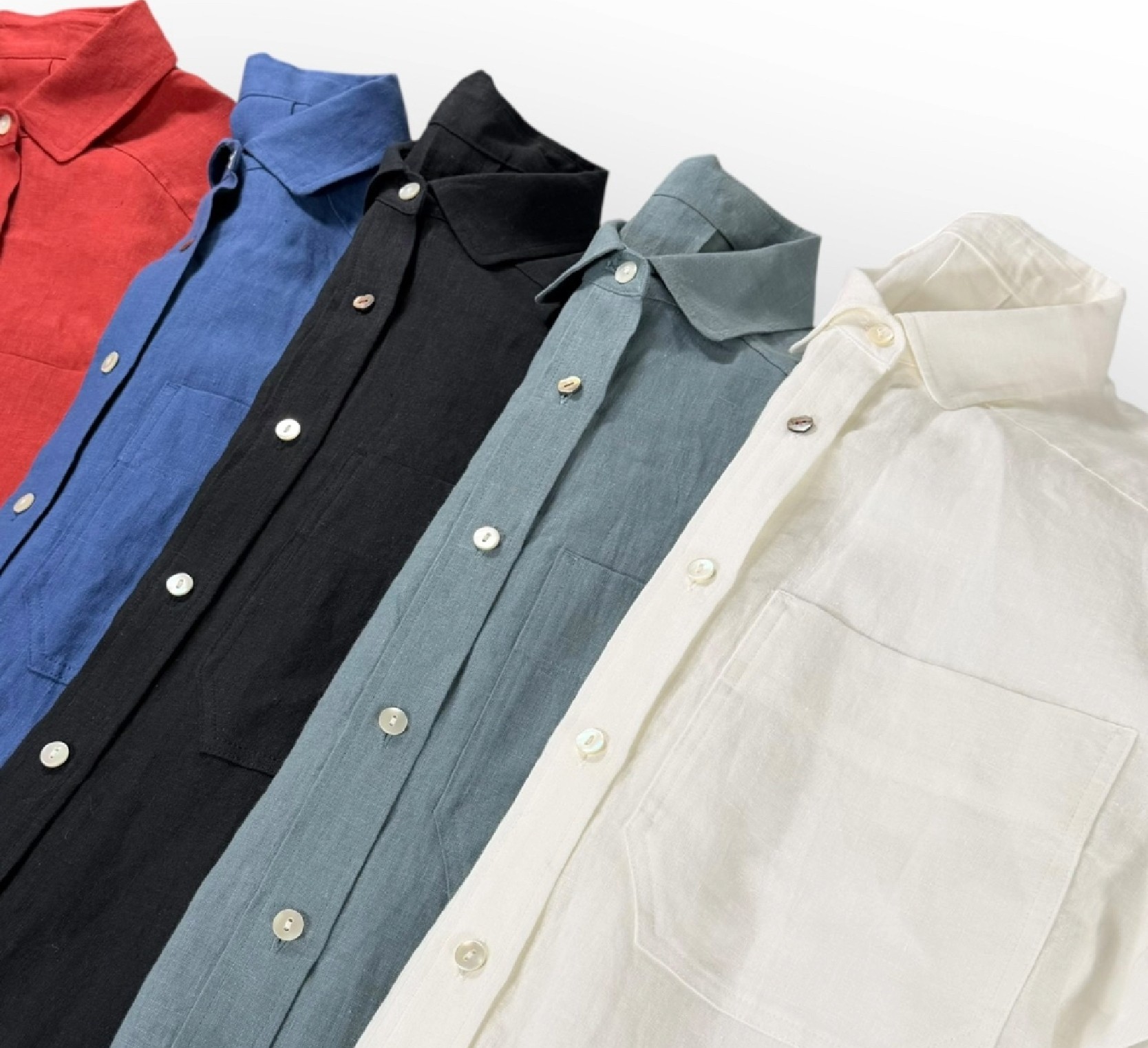 品の良い大人の遊び心がエッセンス！『リネンキャンパスリラクシングワッシャーシャツ』