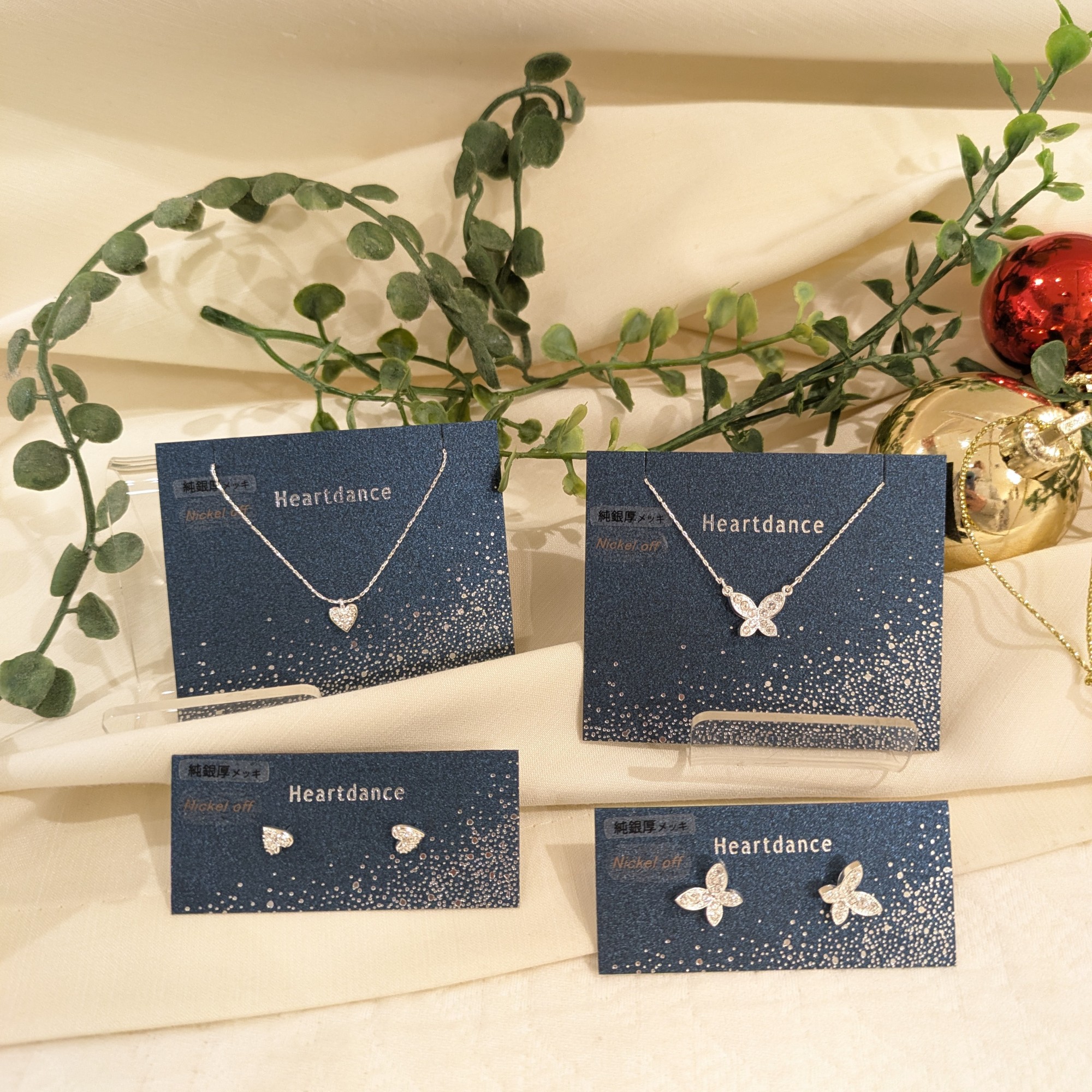 新作☆プチペンダント&ピアス