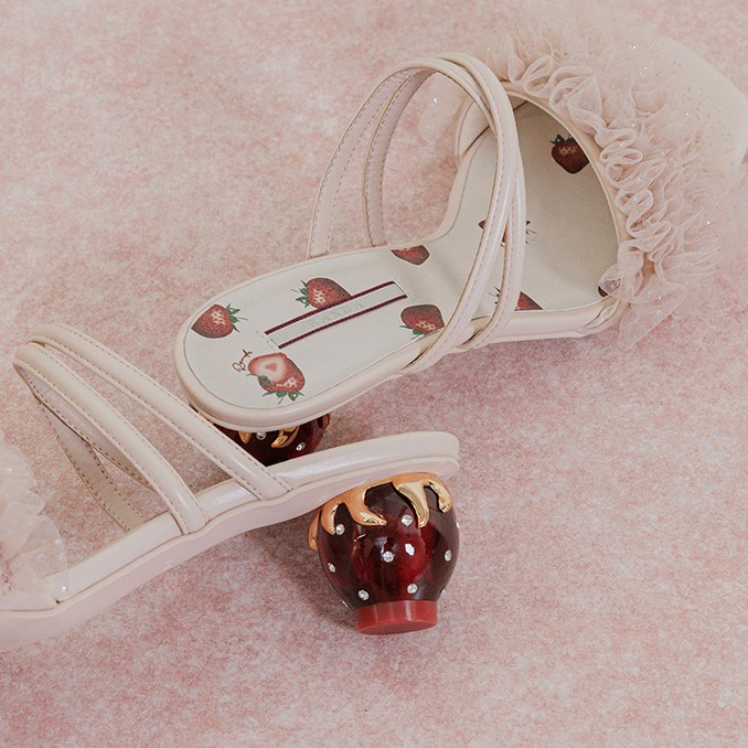 【RANDA（ランダ）】可憐さの中に大人の余裕を感じさせる “Cherry Strawberry Collection” 〈3月19日（木）発売予定〉