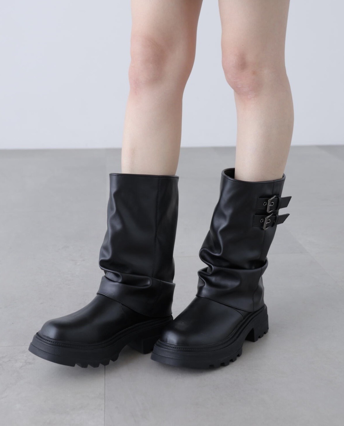ダブルベルトが可愛い🤎👢