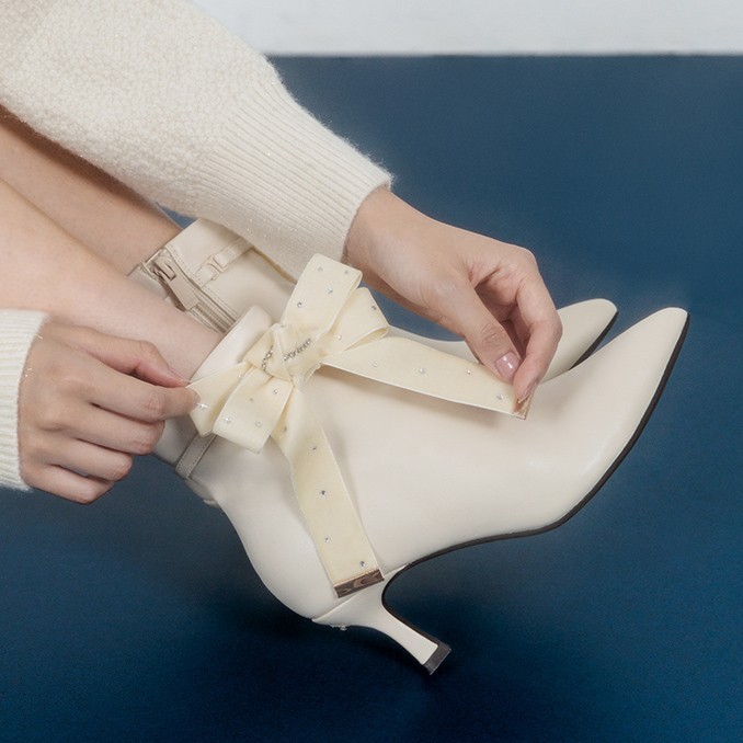 【RANDA(ランダ)】ホリデーだけの特別なきらめきを纏って “Holiday Collection” 〈10月31日(金)発売開始〉