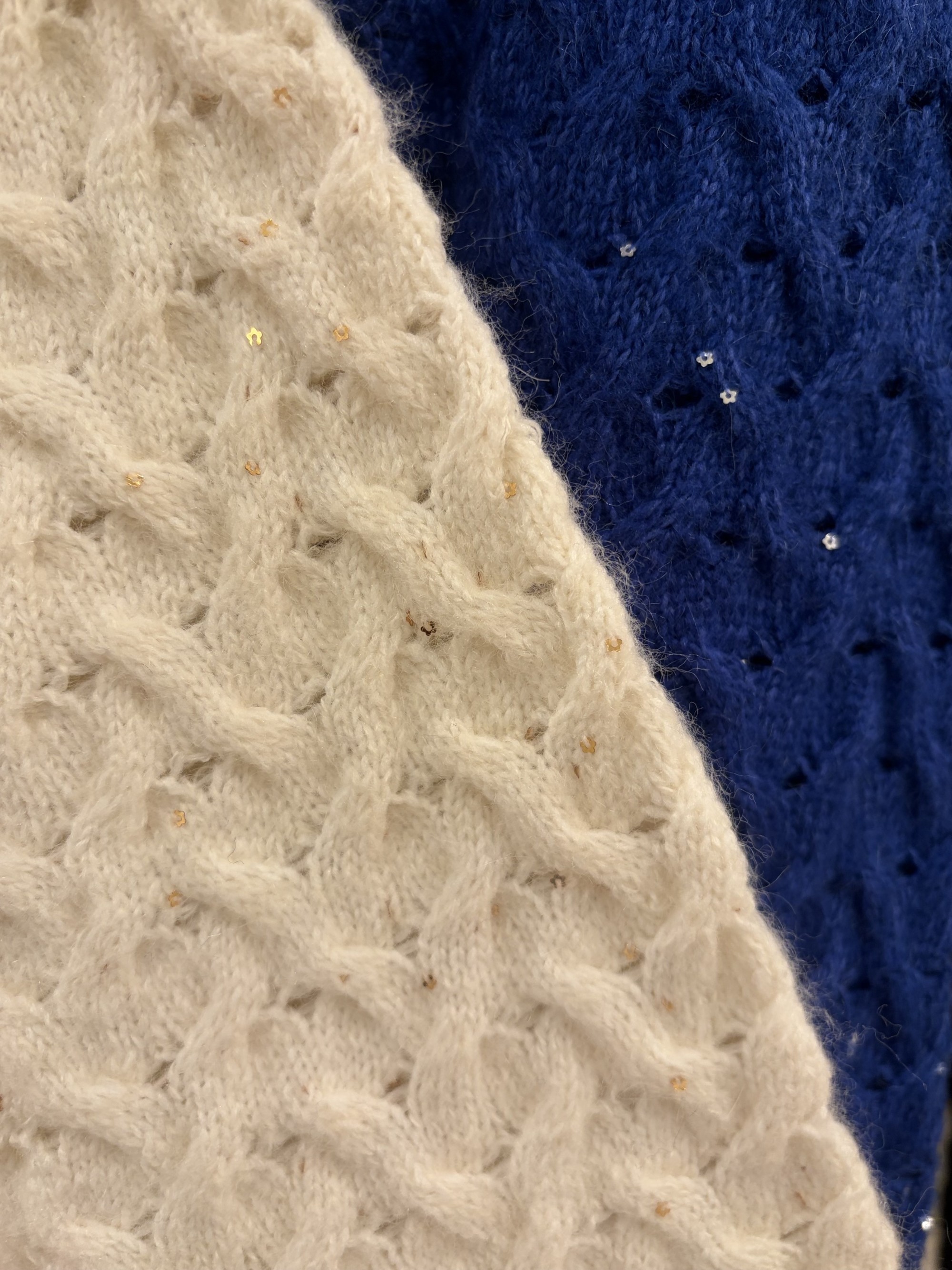 【さりげない輝きがポイント】ニットプルオーバー