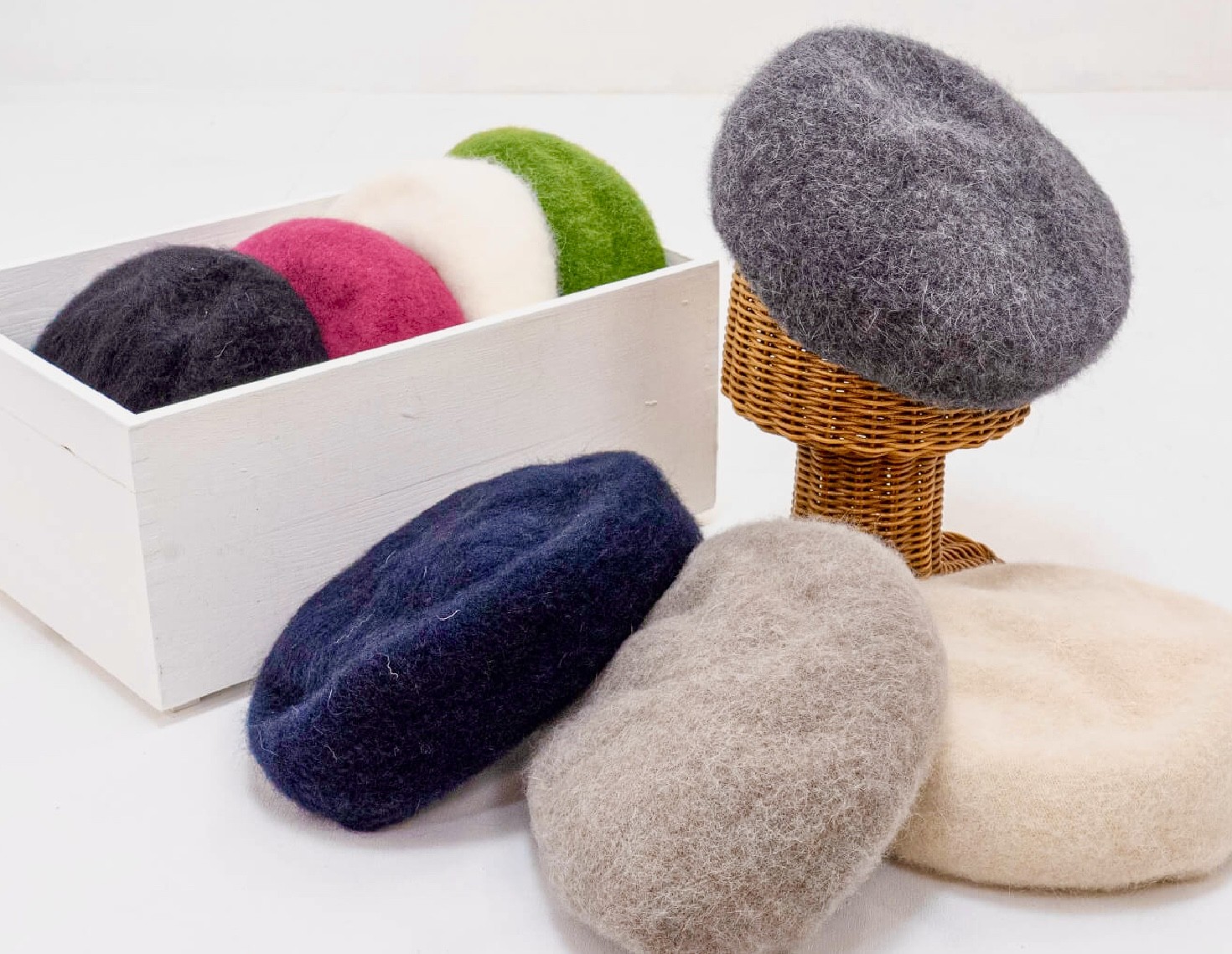 かぶり方自由自在！『アンゴラスタイリッシュベレー』