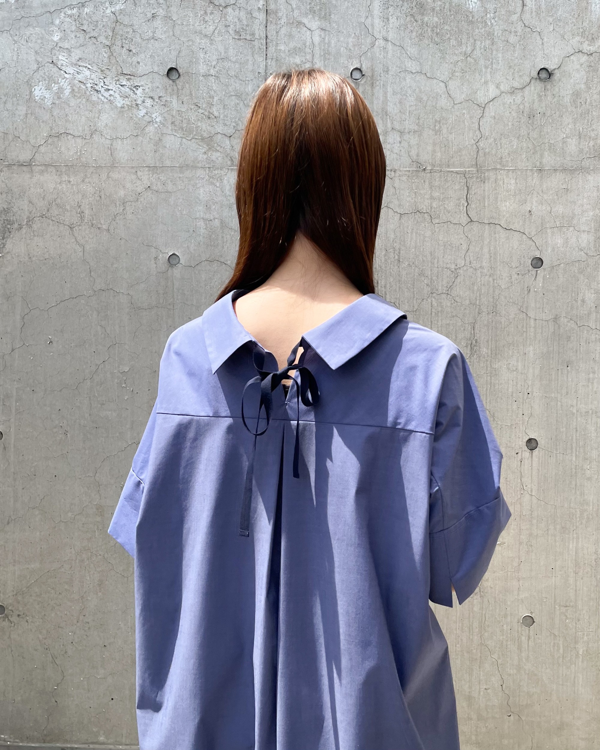 バックシャンシャツワンピース