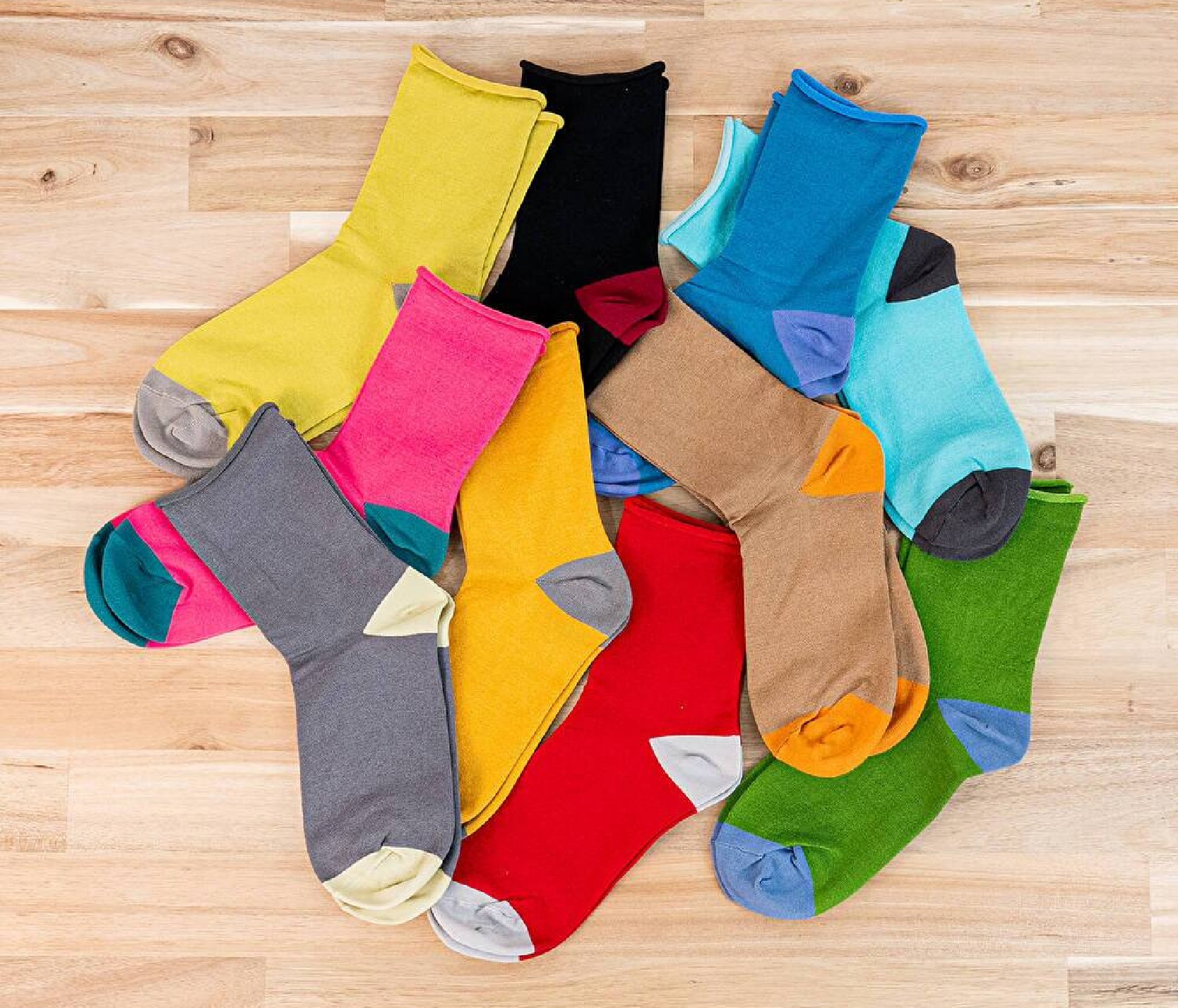 バイカラーに釘付け!『エジプトコットンプレーンソックス』