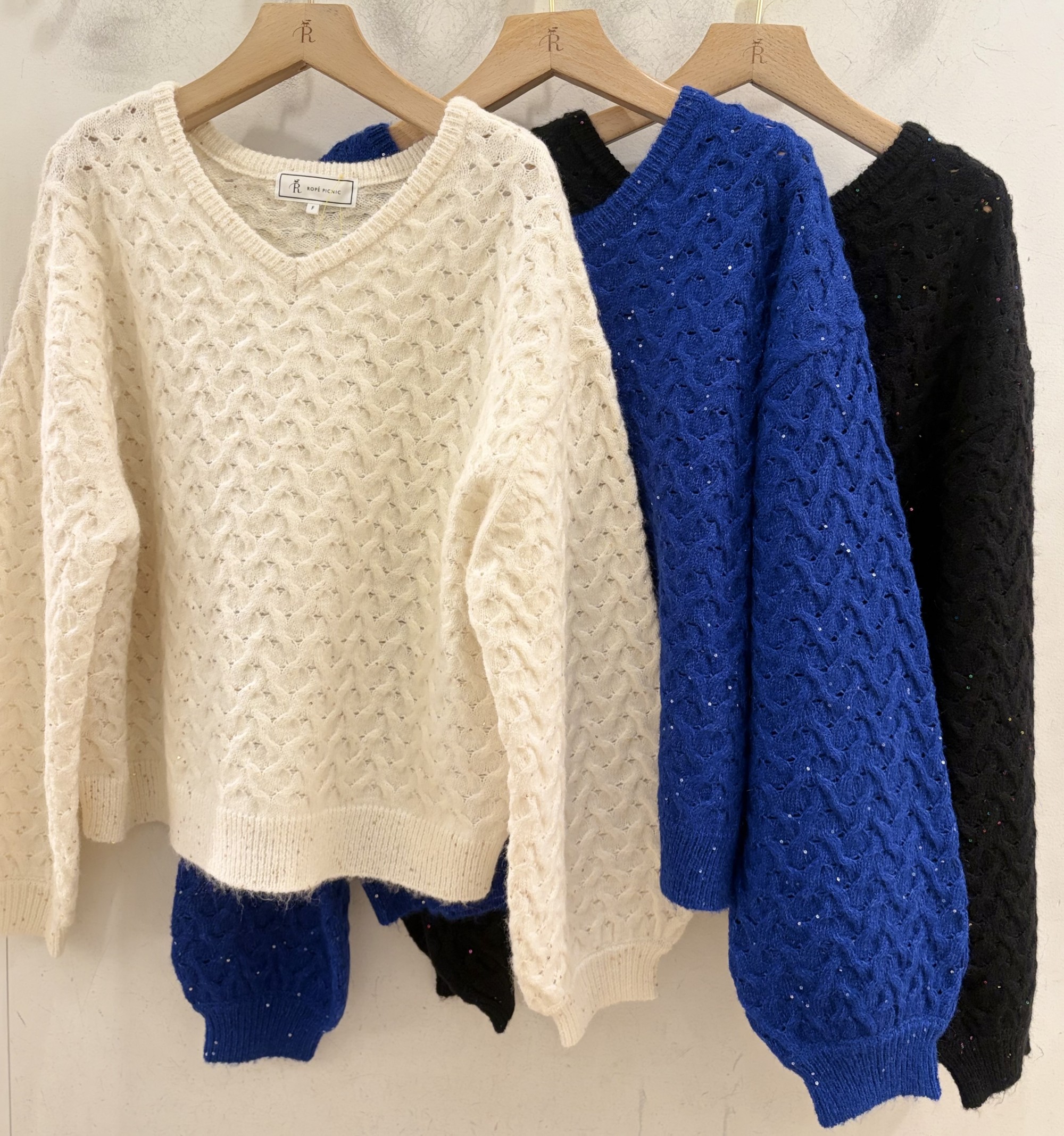 【さりげない輝きがポイント】ニットプルオーバー