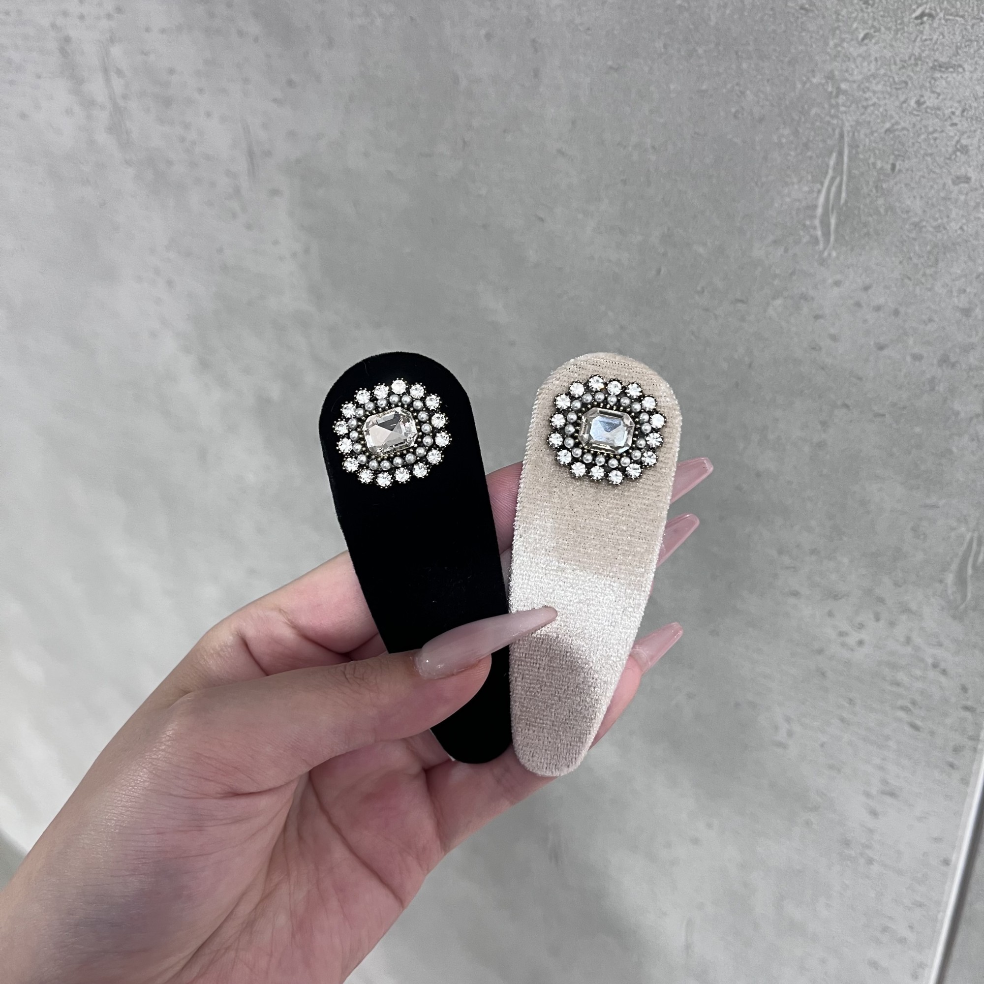 再入荷ヘアピン