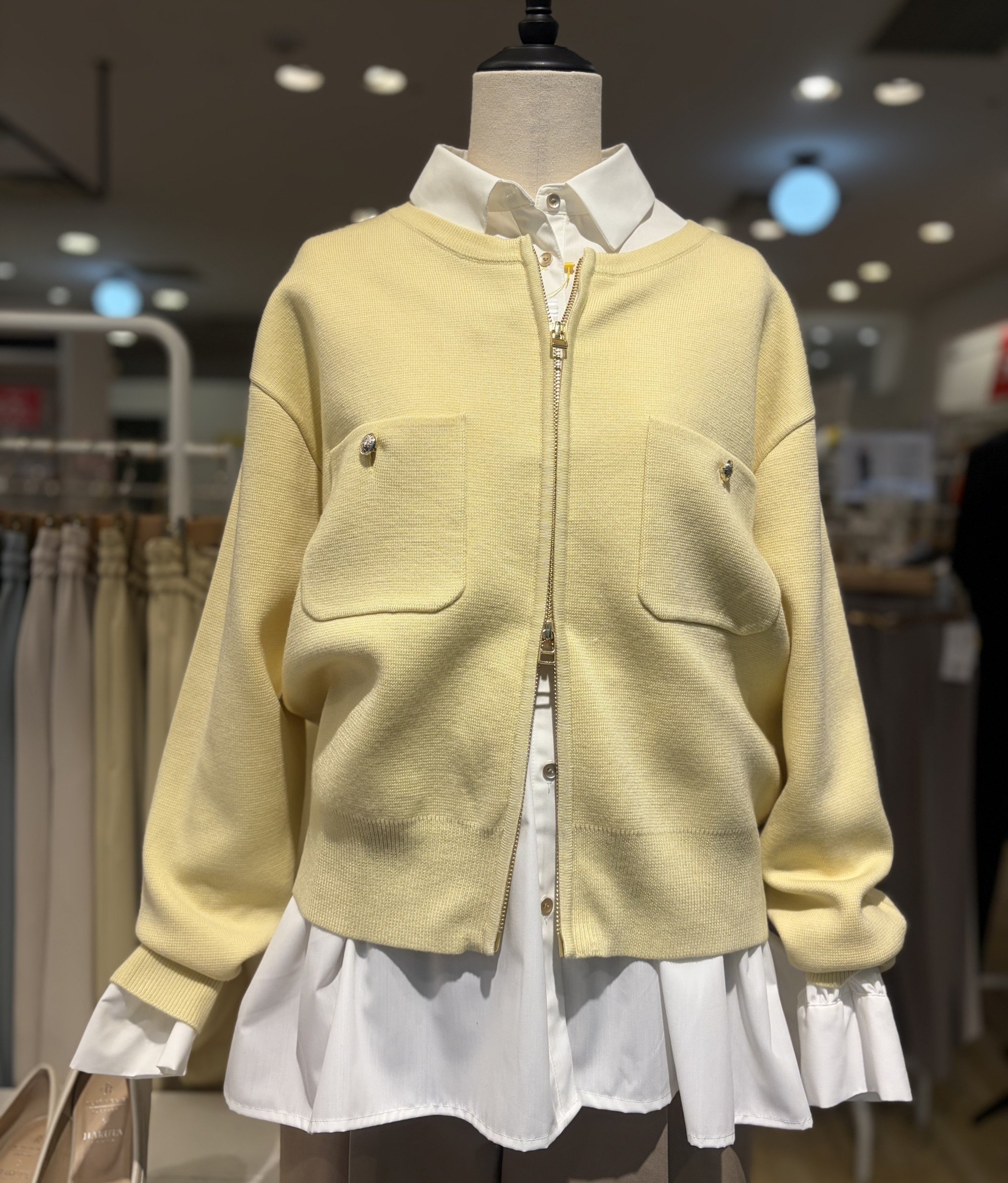 【きちんと感を、さりげなく。】ダブルジップカーディガン