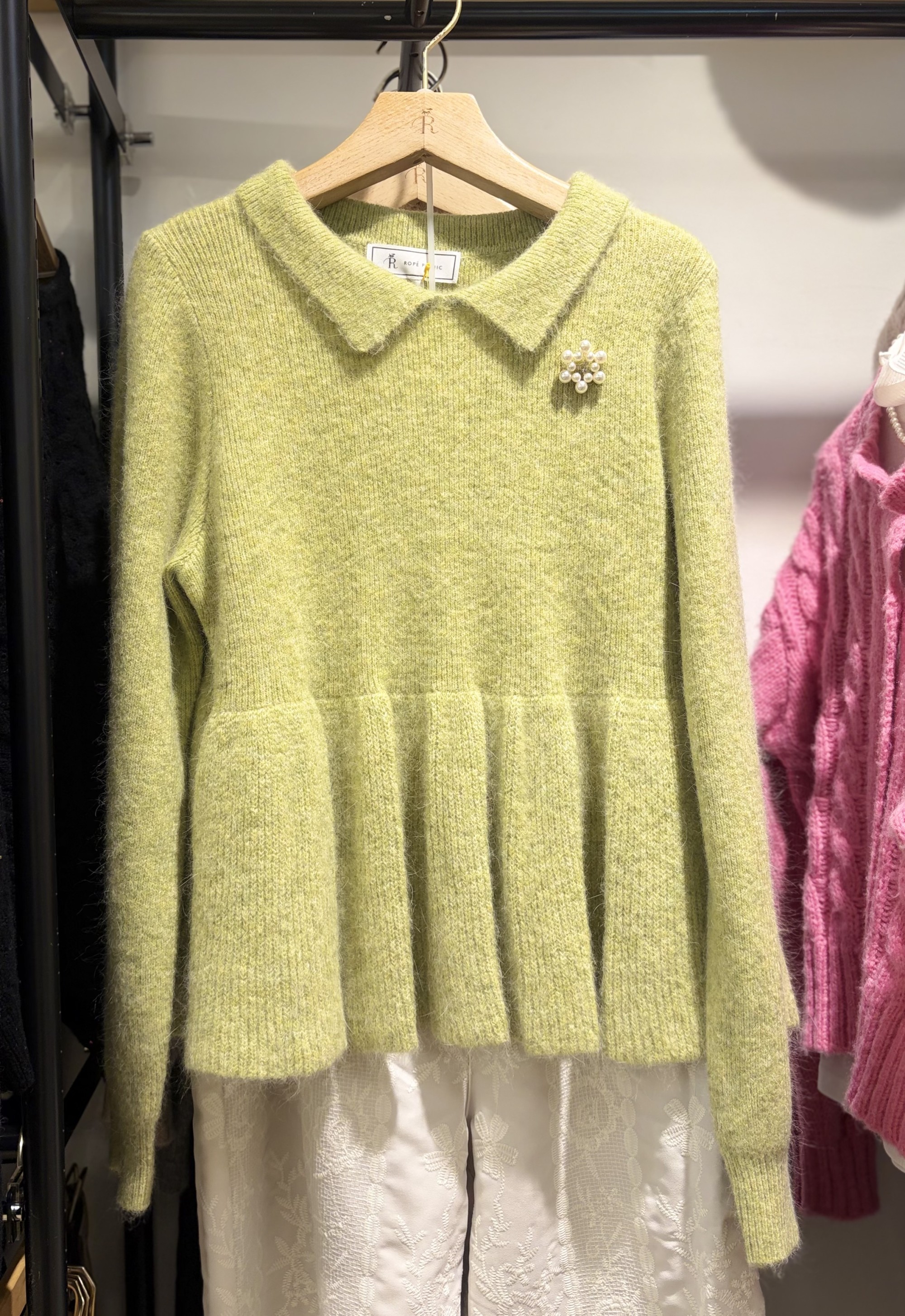 【シルエット美人を叶える…】ペプラムニット