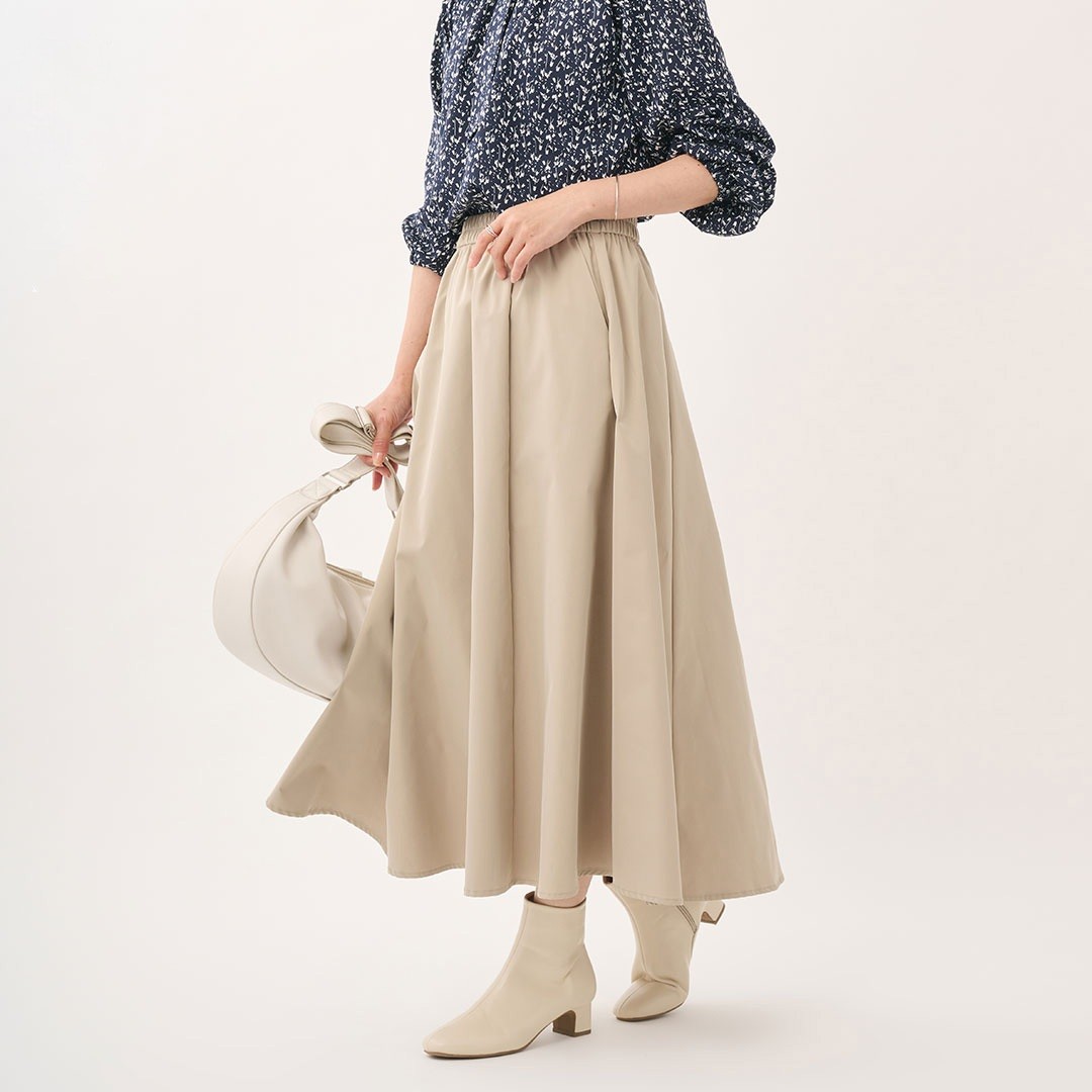 体型カバーも叶う上品Aラインスカート【すごナノ撥水】タフタフレアスカート