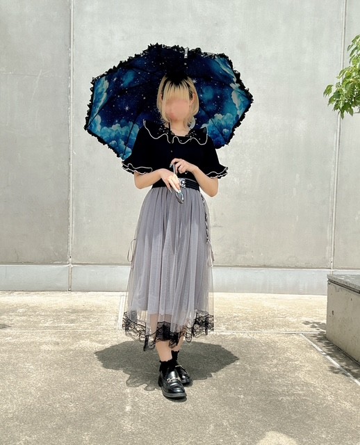 大人のフェミニンコーデ