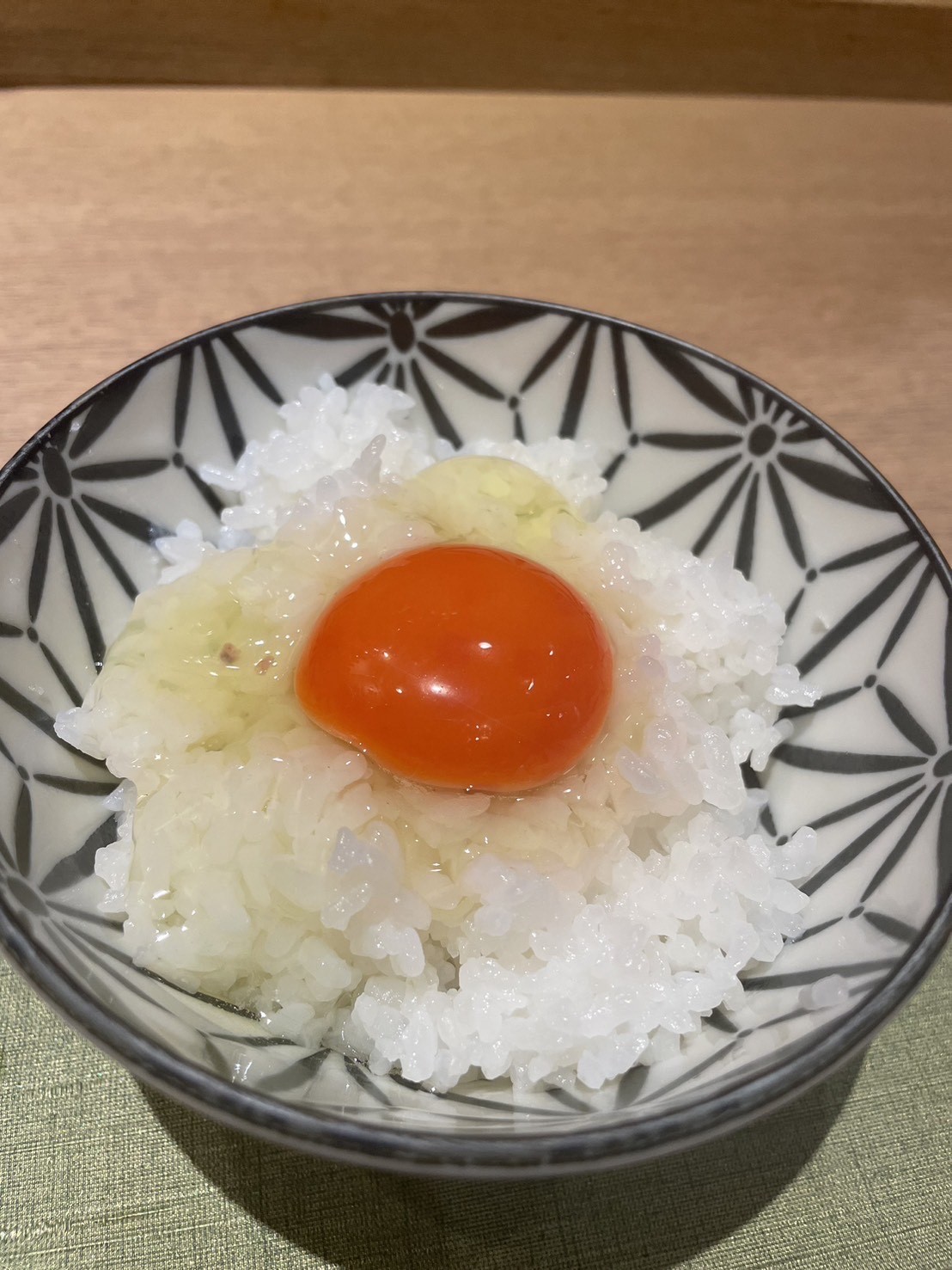 京都産　濃紅たまご