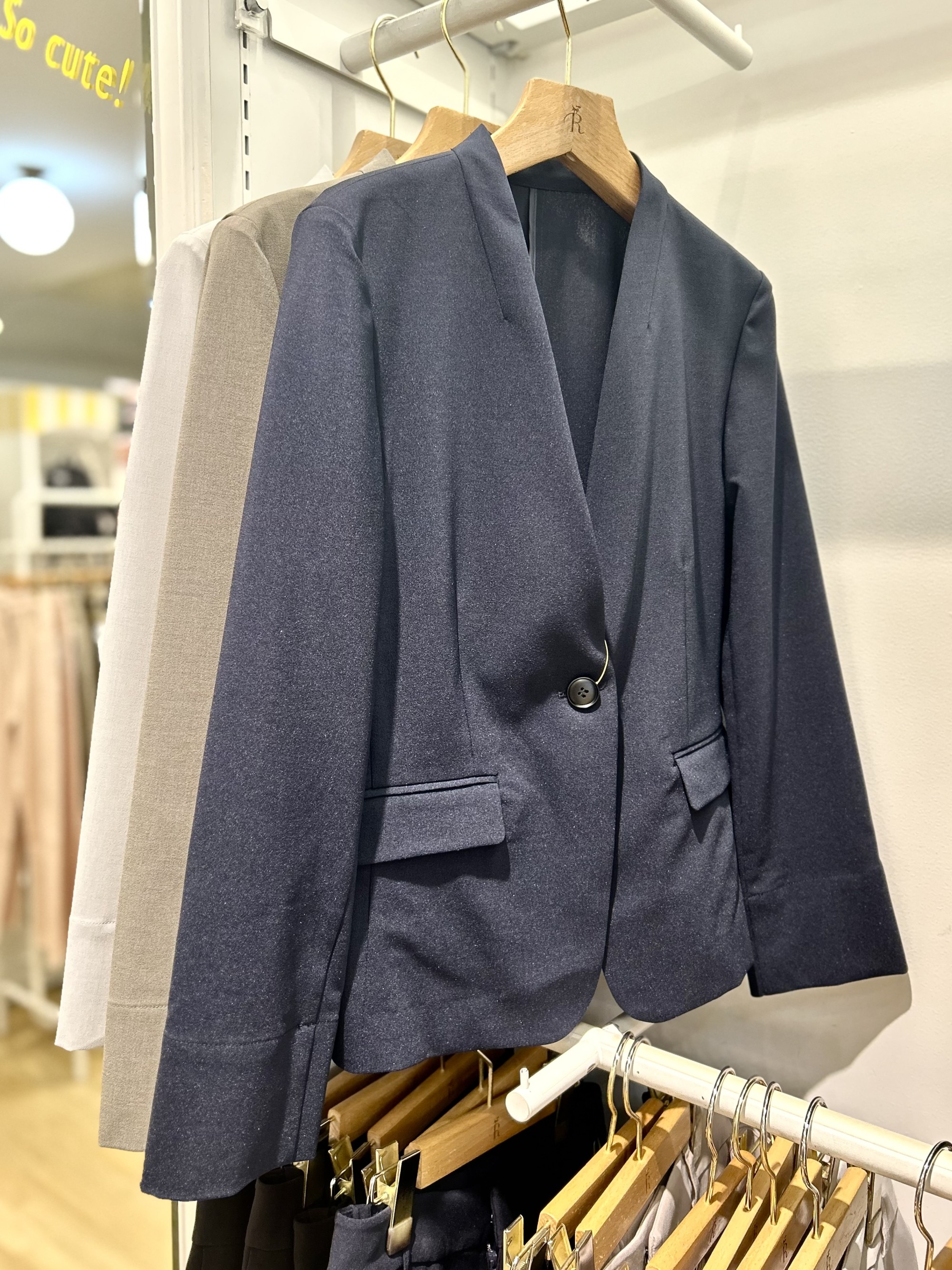 【夏のお仕事着に！】セットアップ対応のジャケット