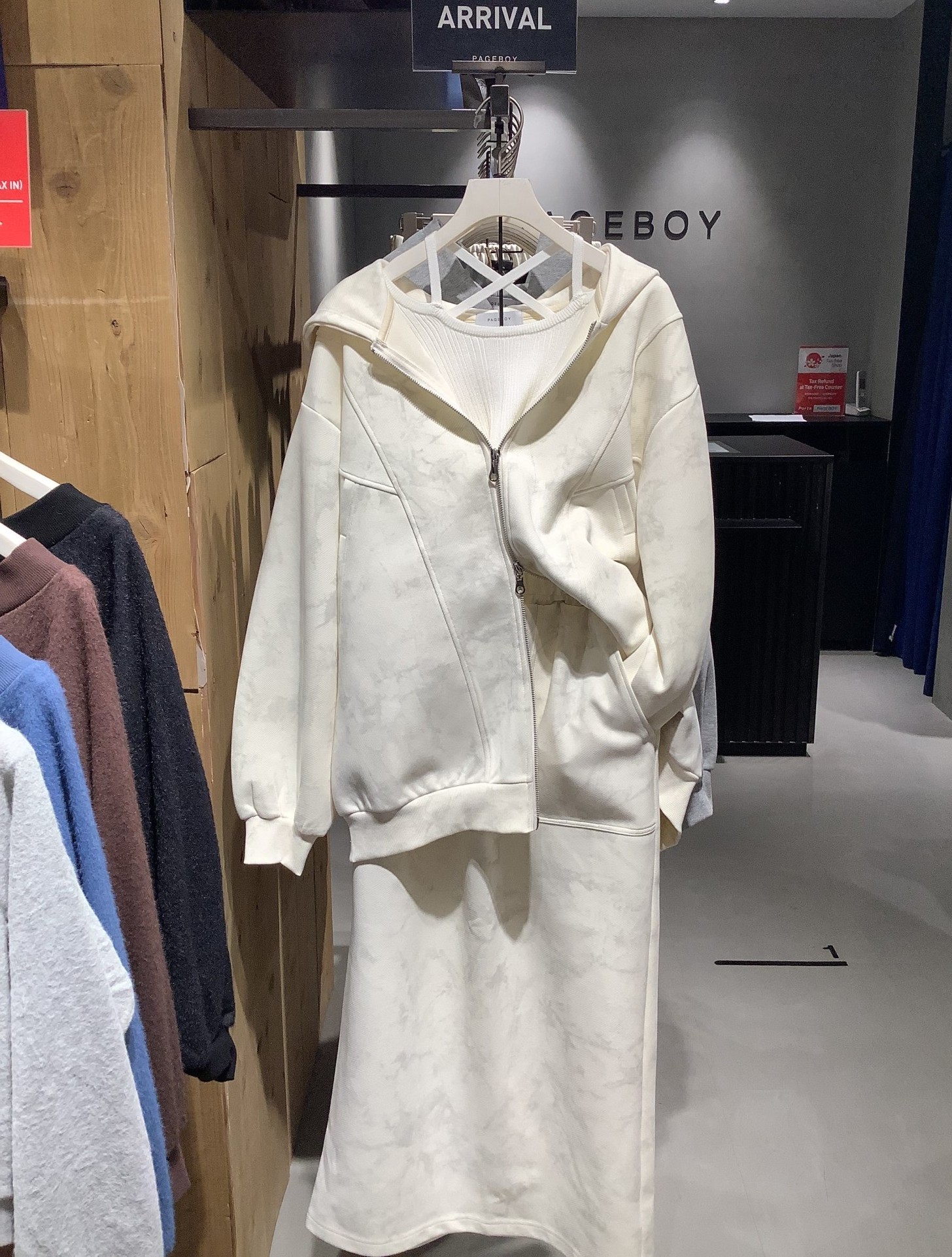 【新作】春アイテム入荷のお知らせ🌟