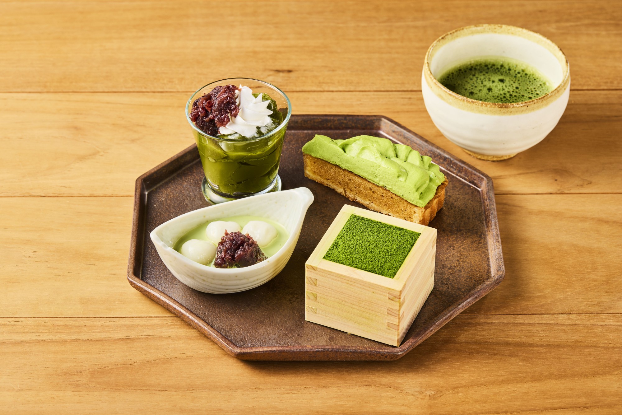 【みのりのスイーツセット】　¥2,079（税込）