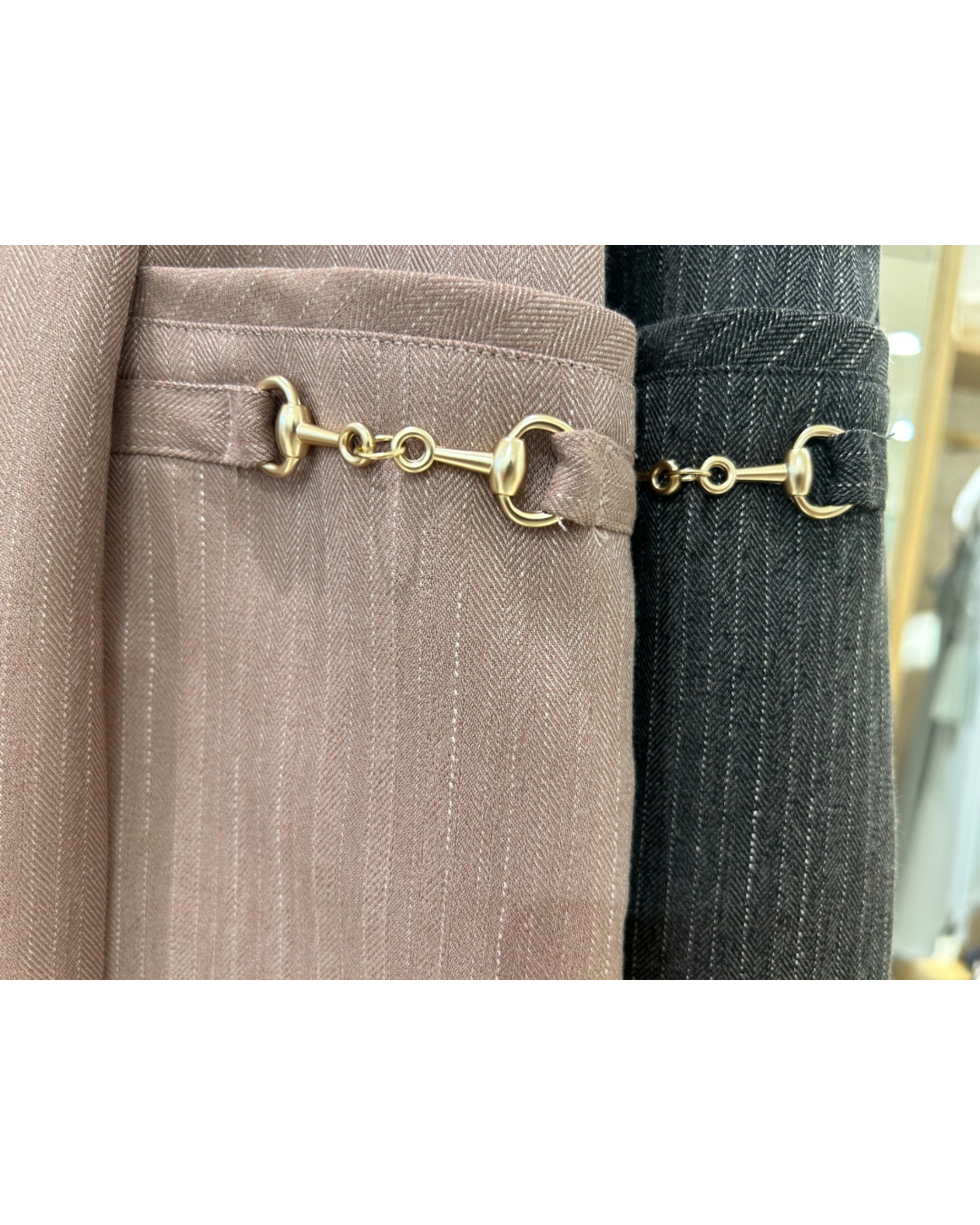 ~ new arrivals✨~ 冬のオフィスカジュアルコーデ🖊🖤