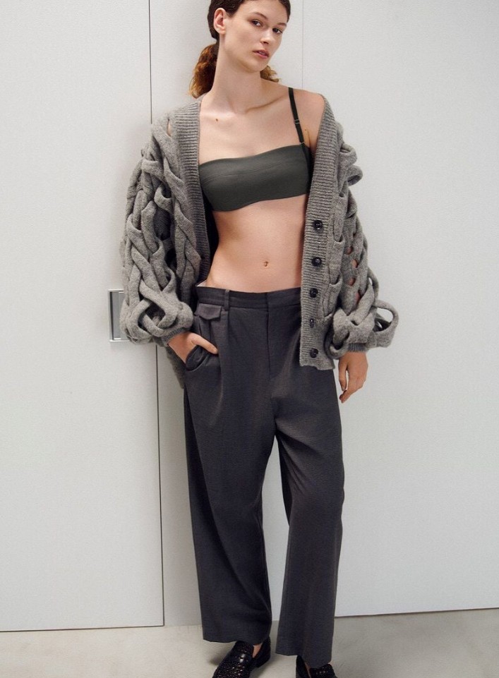 新作『ＭＩＮＩＭＡＬ　ＢＲＡ』入荷♡