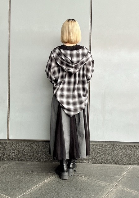 夏まで使えるカジュアルコーデ