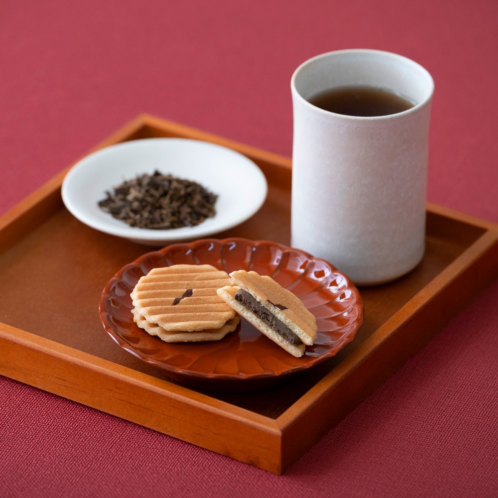 鼓月 人気が上昇中 姫千寿せんべいほうじ茶